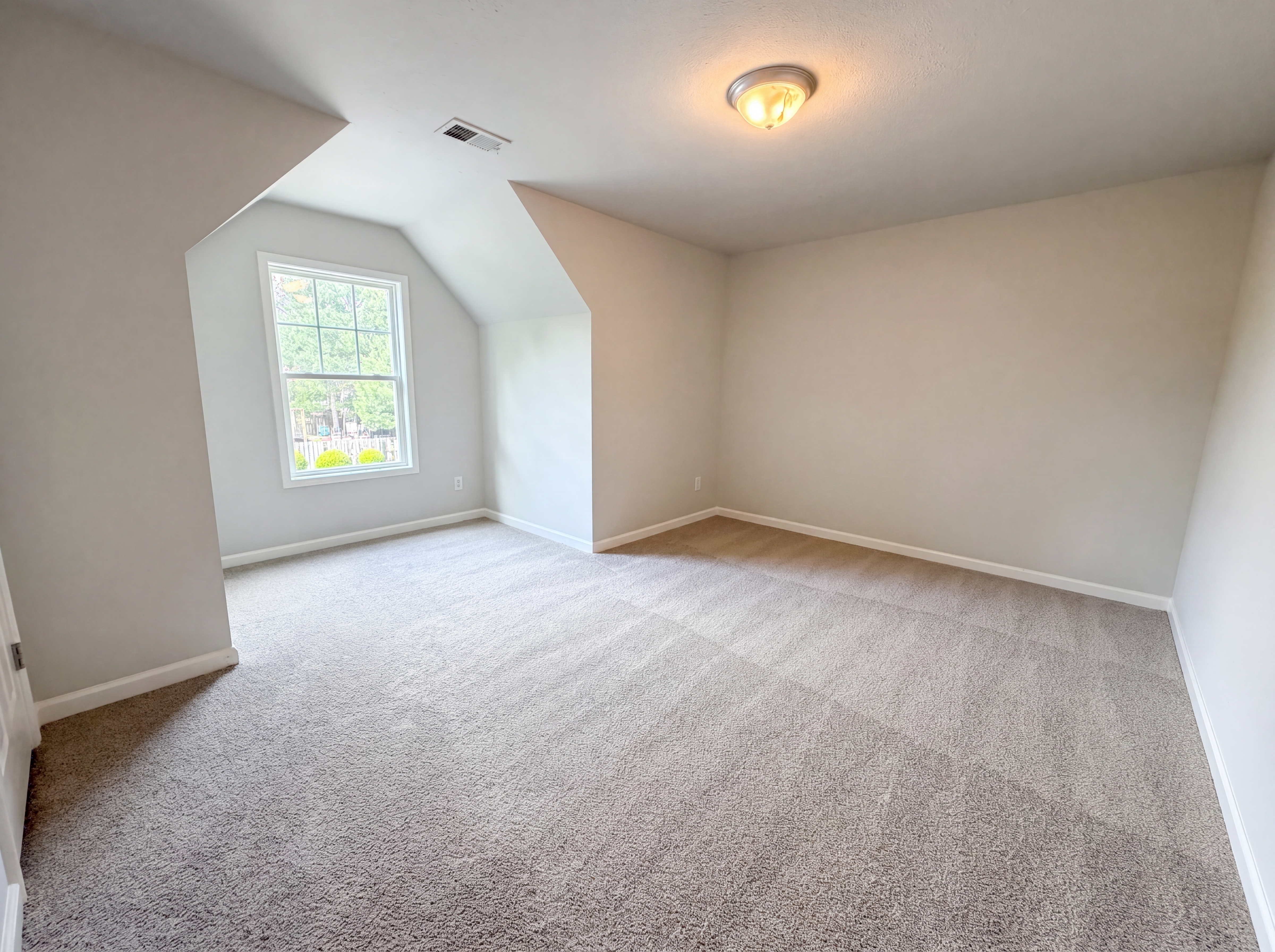 Photo 12 of 29 of 154 Ashewicke Dr, Columbia, SC