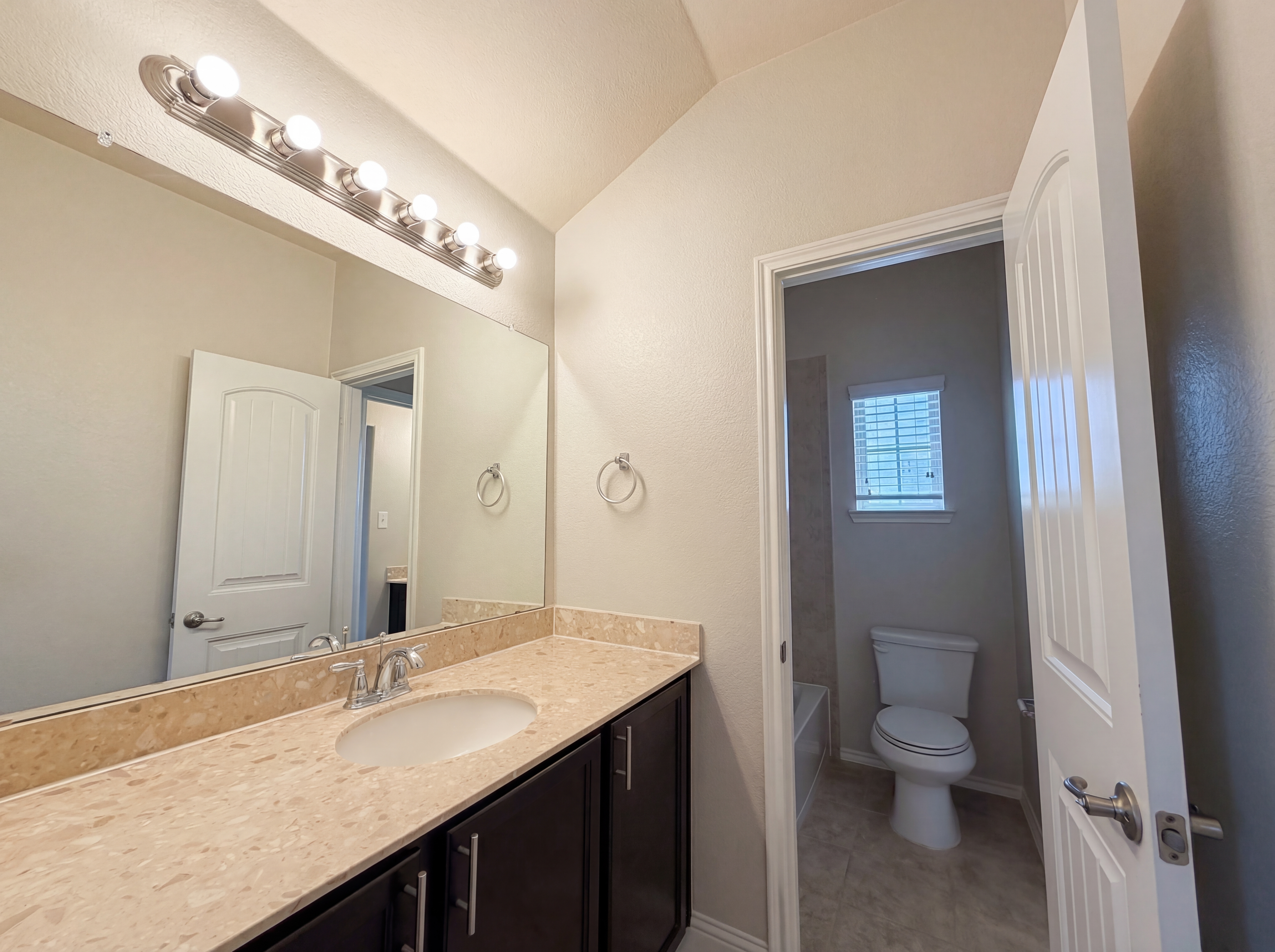 Photo 21 of 26 of 9829 Cottontail Ln, McKinney, TX