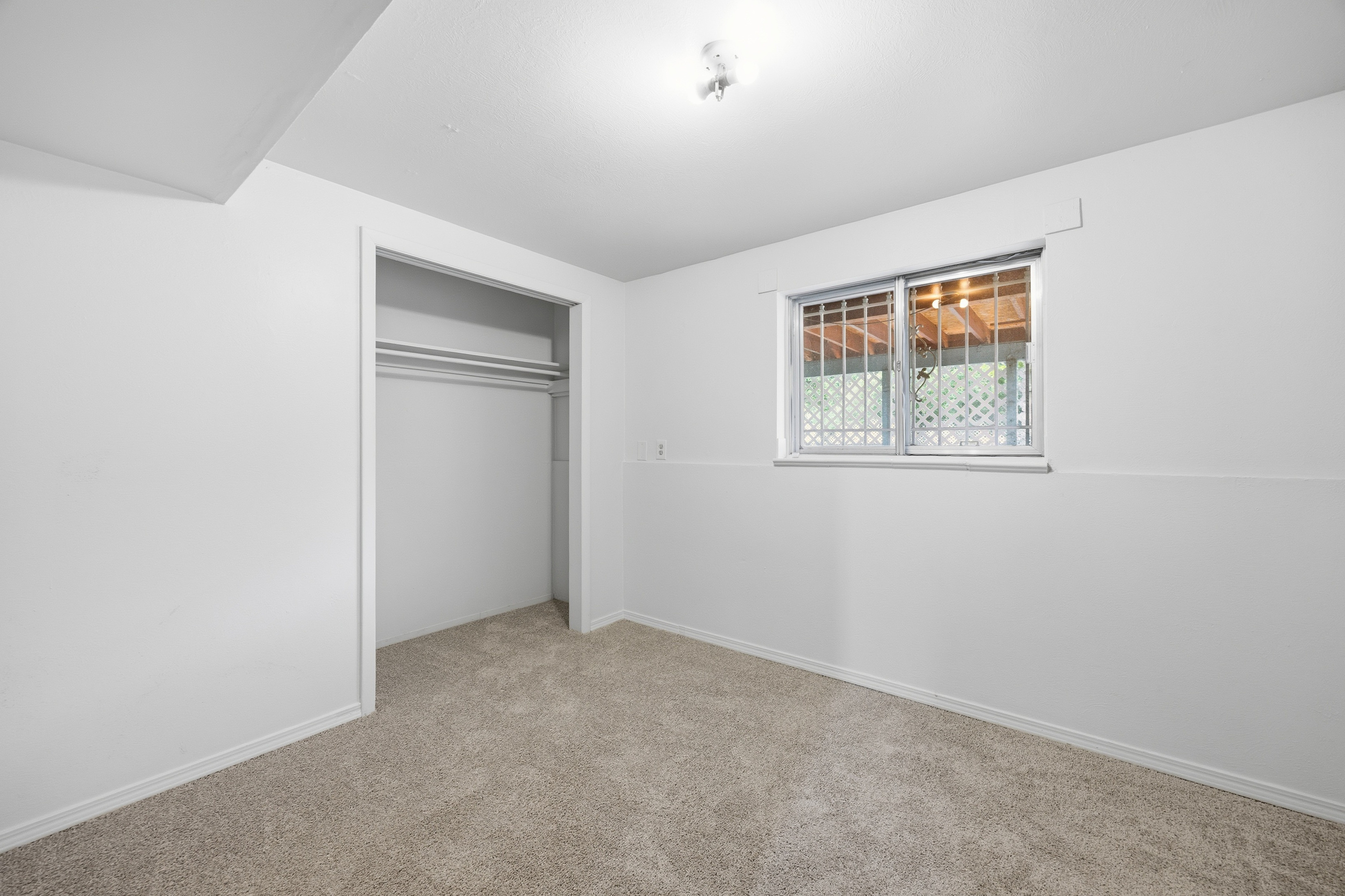 Photo 33 of 49 of 228 Fairfax St, Colorado Springs, CO