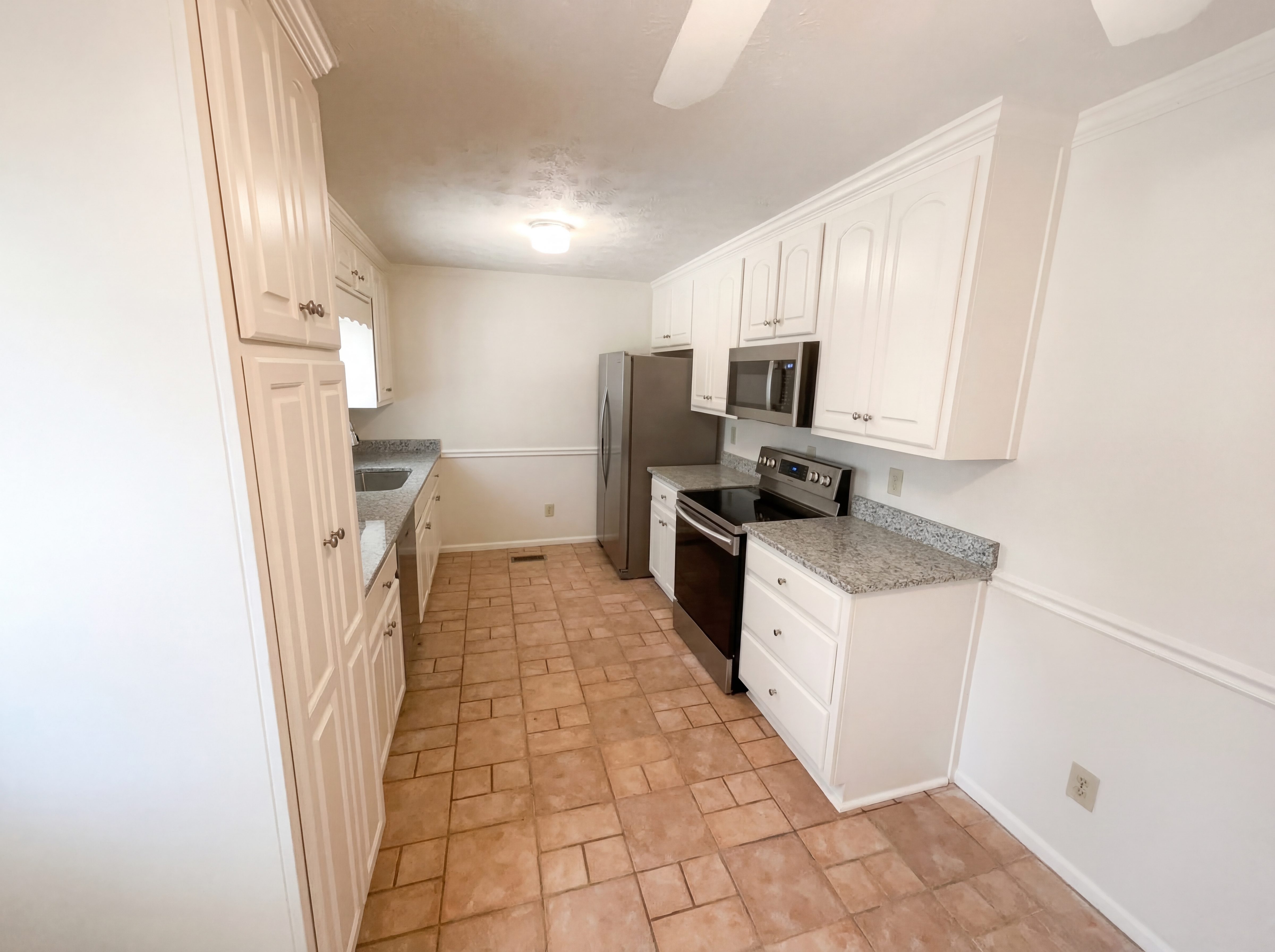 Photo 8 of 25 of 4028 Nations Dr, Douglasville, GA