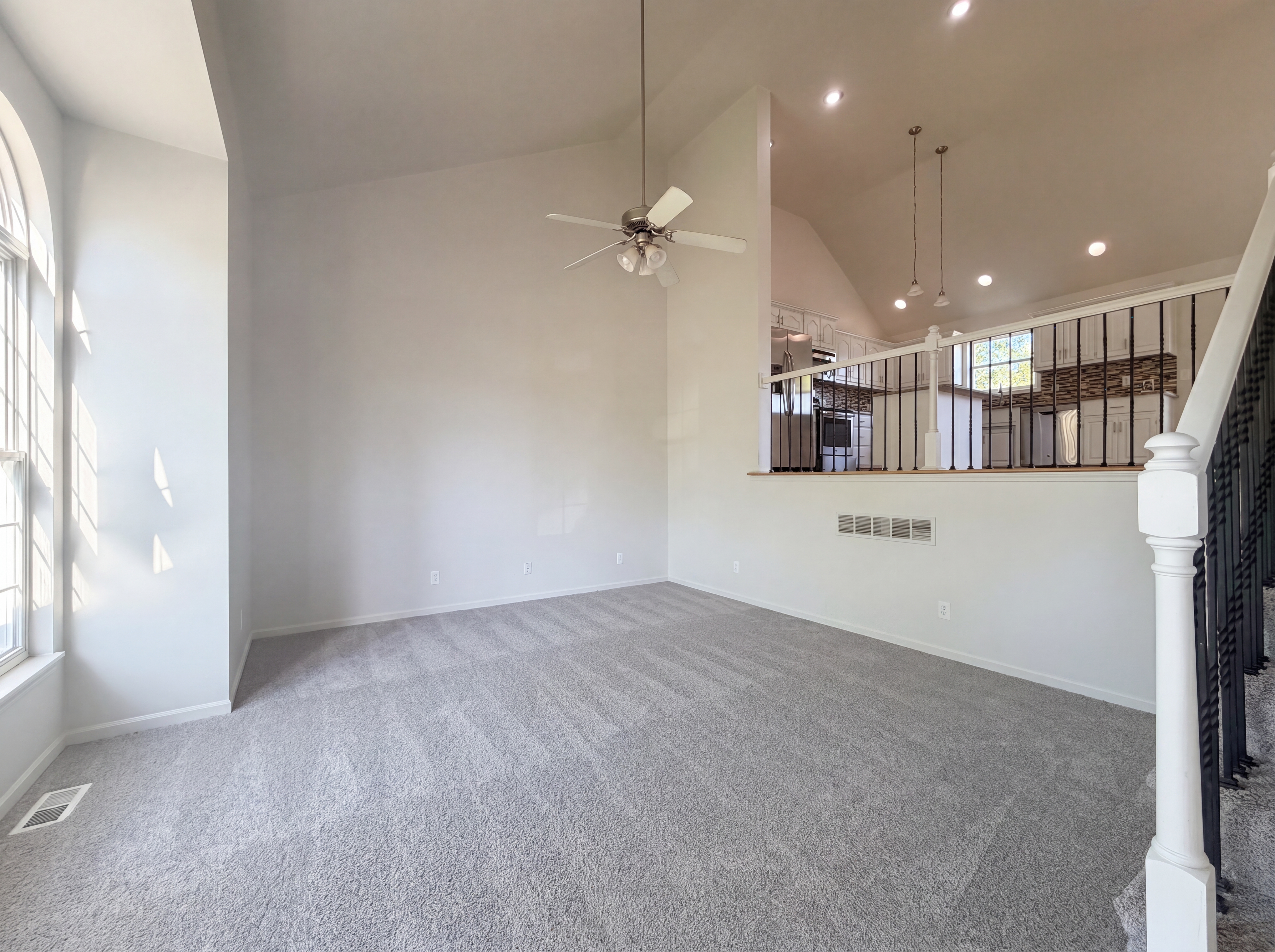 Photo 8 of 21 of 1105 Fox Run Trl, Platte City, MO
