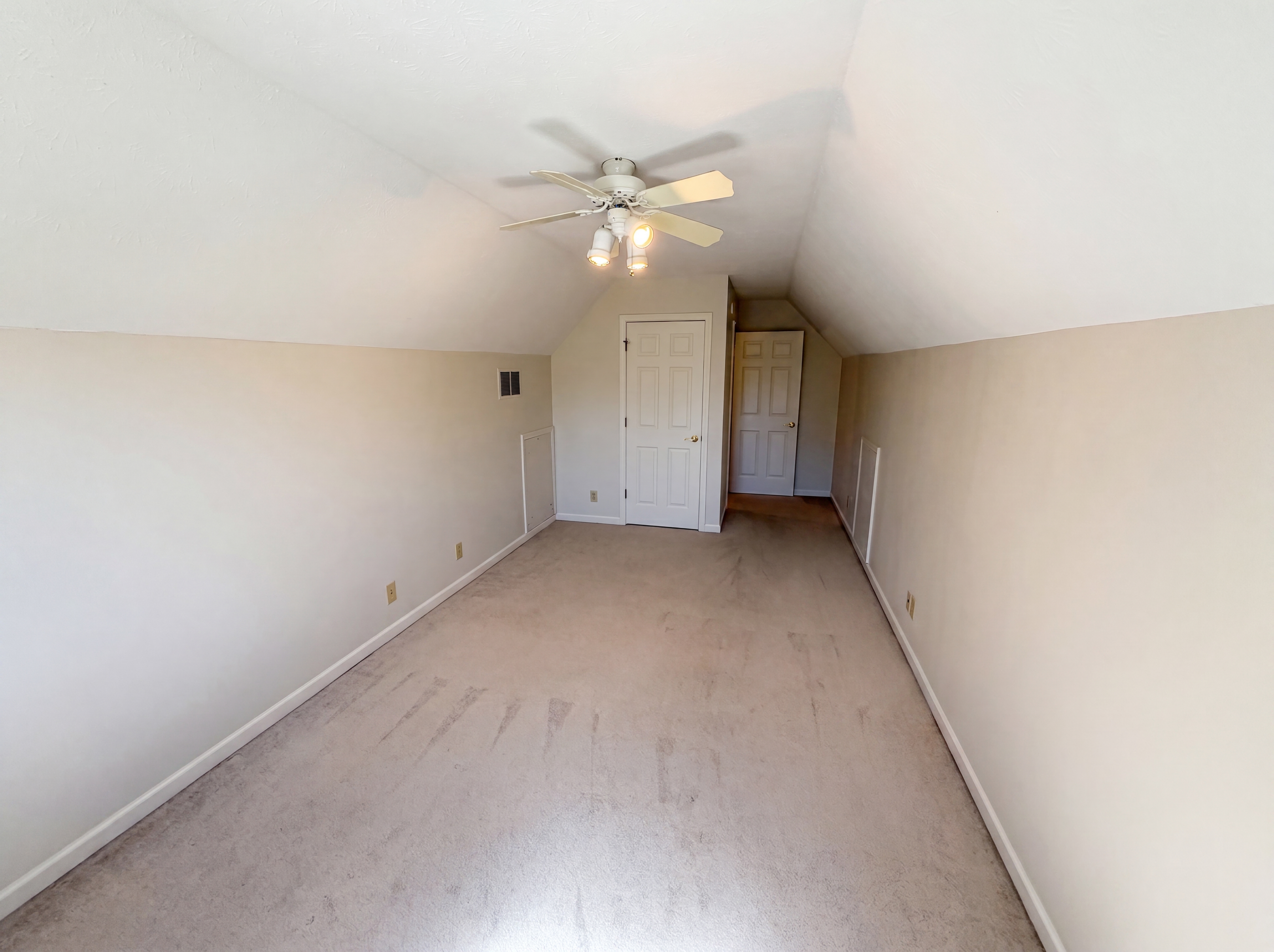 Photo 19 of 23 of 7954 Arvada Pl, Indianapolis, IN