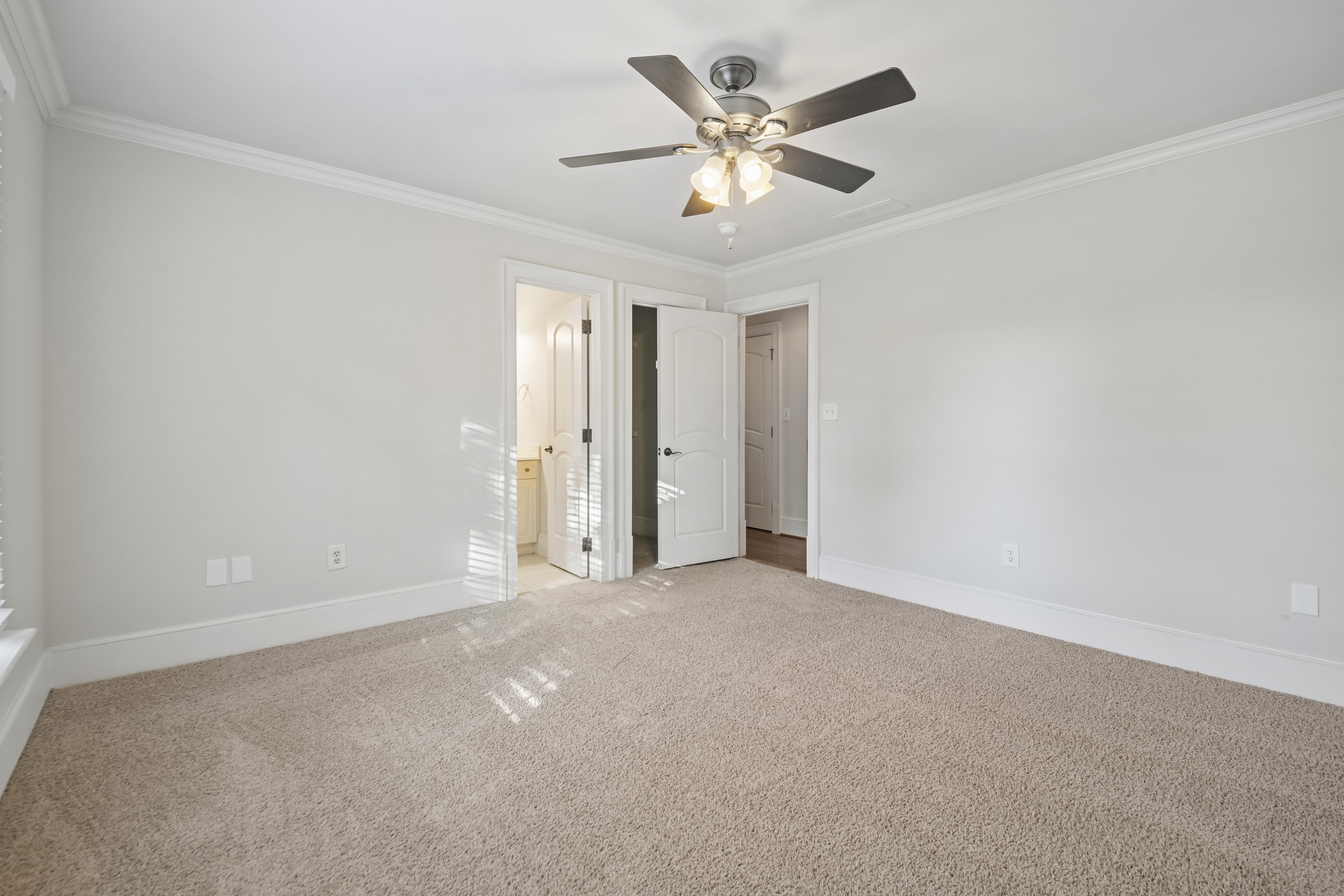 Photo 44 of 63 of 1038 Overlook Dr, Villa Rica, GA