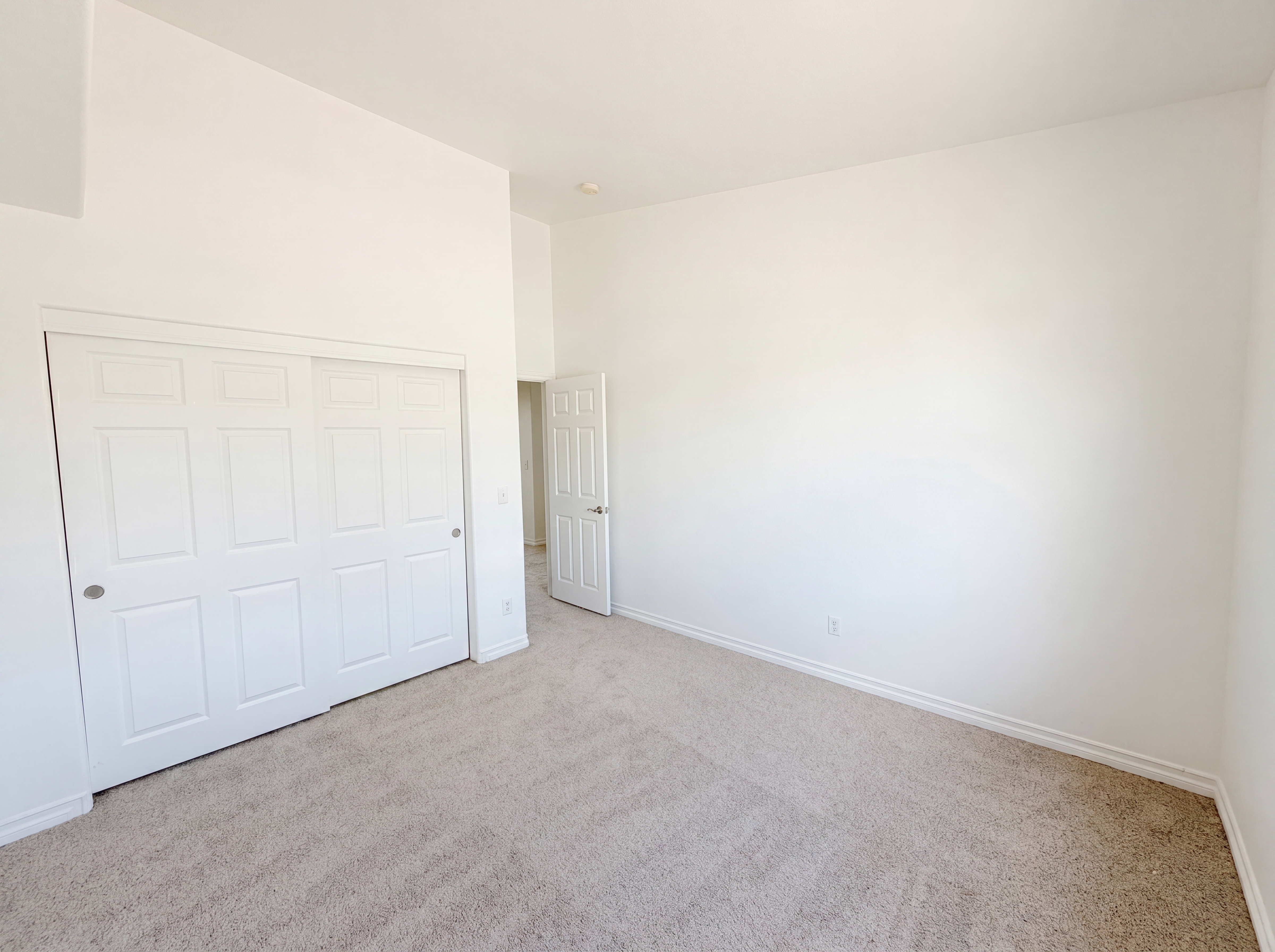 Photo 11 of 32 of 5132 Rocky Bluff St, North Las Vegas, NV