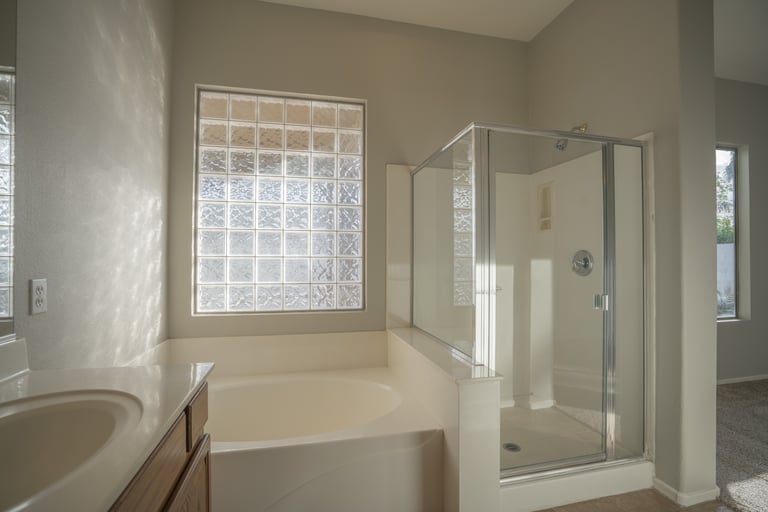 Photo 4 of 23 - 5413 W Angela Dr, Glendale, AZ 85308