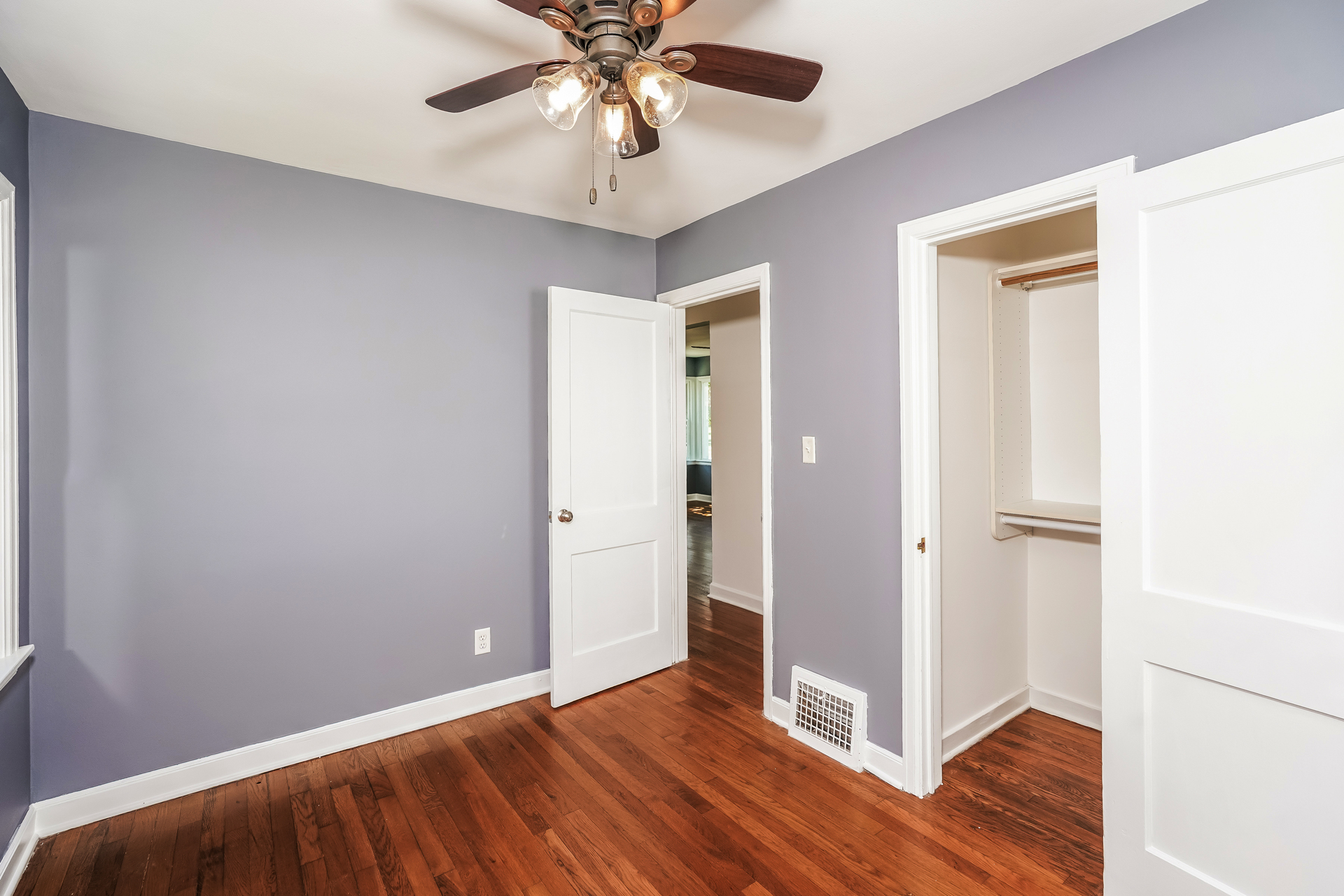 Photo 9 of 20 of 181 Walton Ave, Waukesha, WI