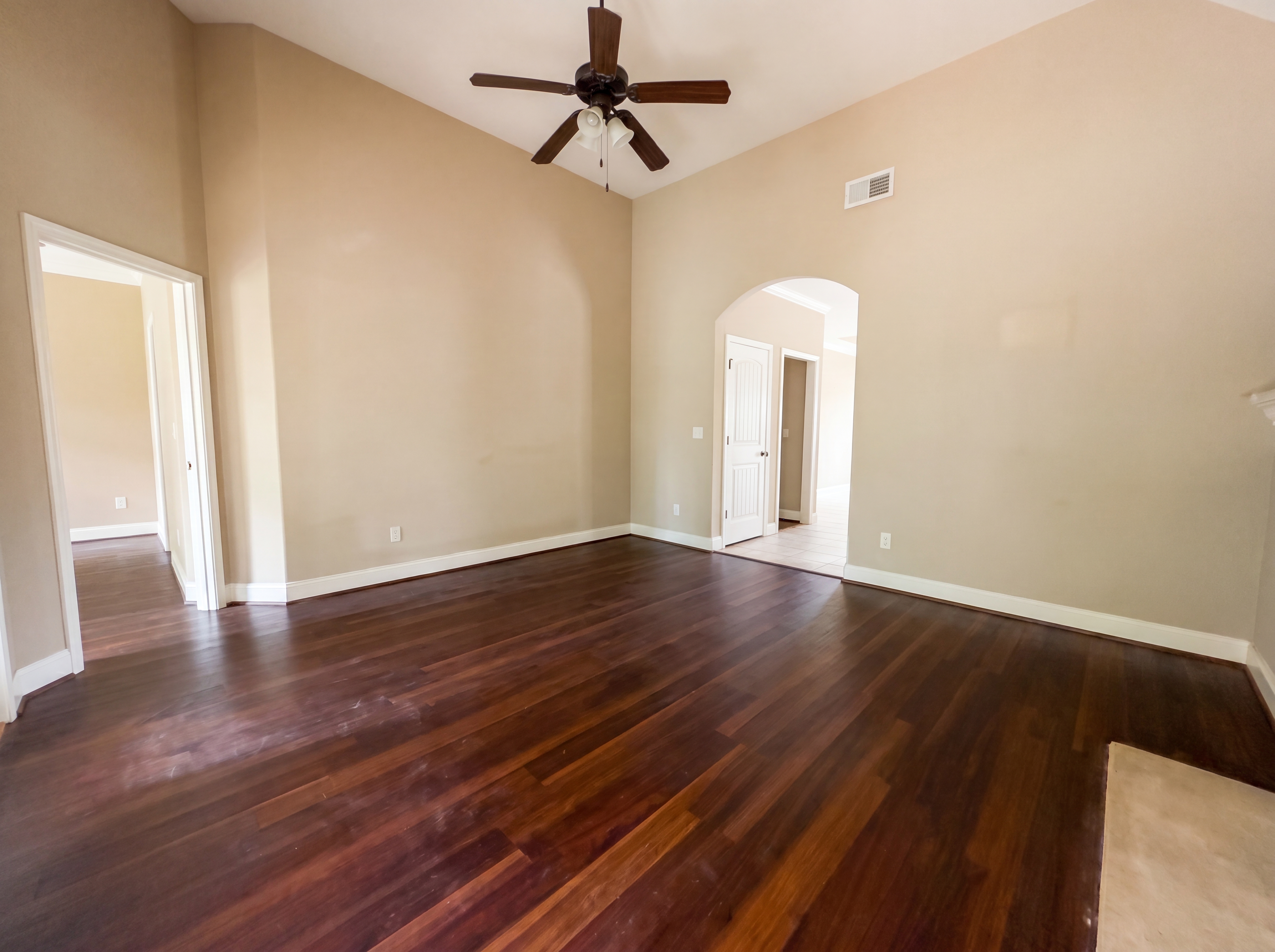 Photo 3 of 17 of 124 Cattail Ln, Calera, AL