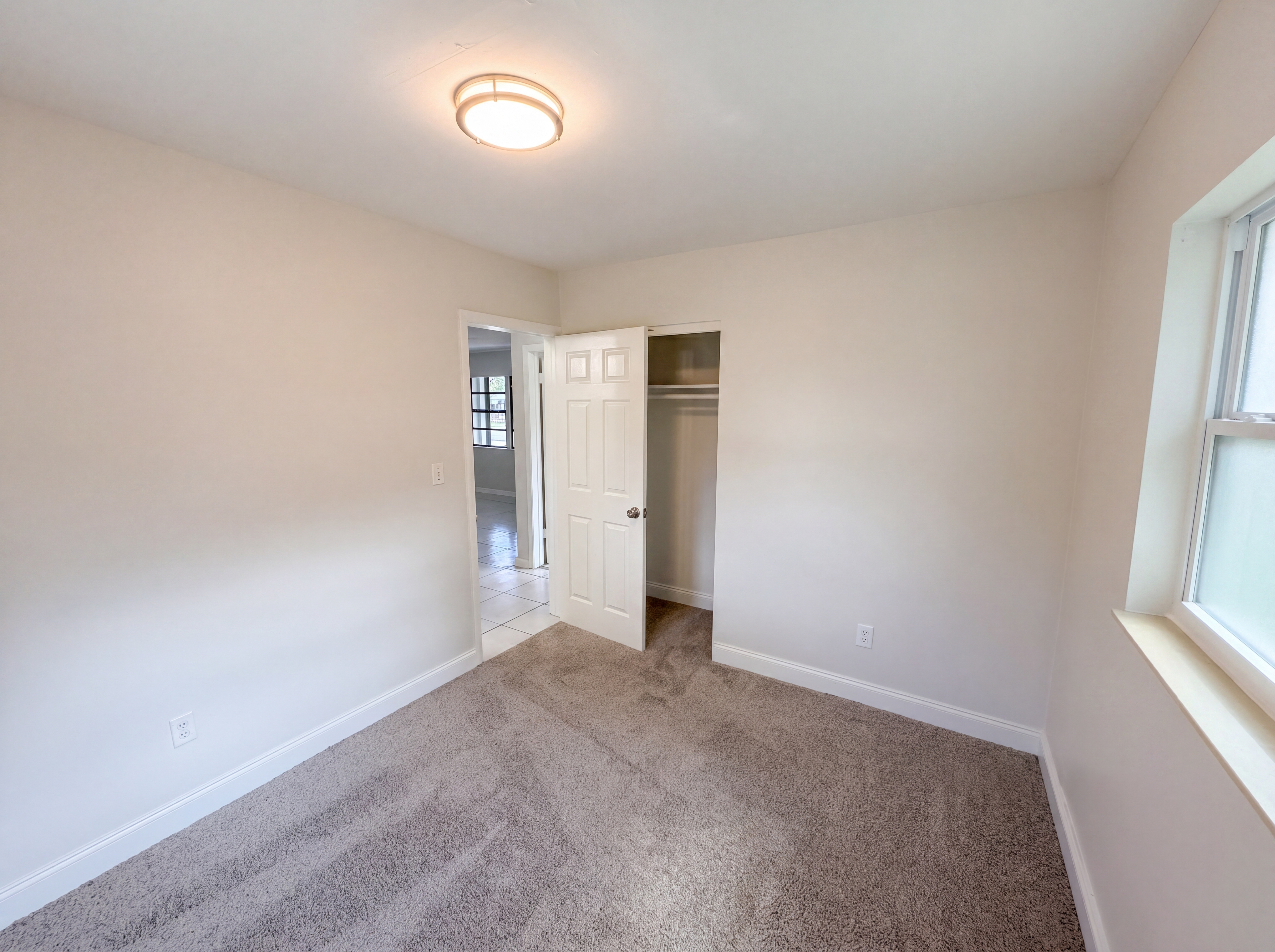 Photo 14 of 23 of 459 Notre Dame Dr, Altamonte Springs, FL