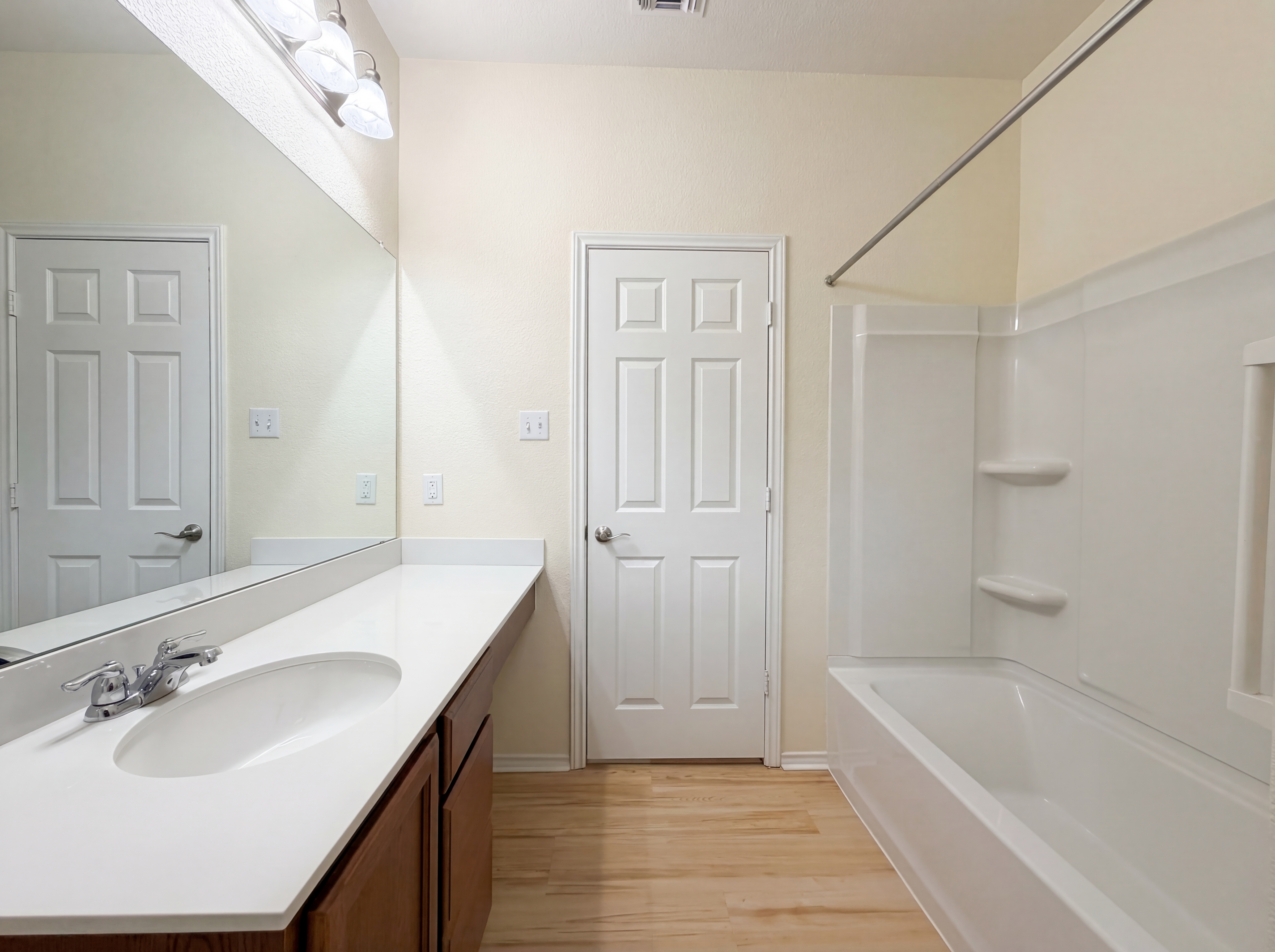 Photo 15 of 17 of 9018 Lonesome Oak Dr, Temple, TX