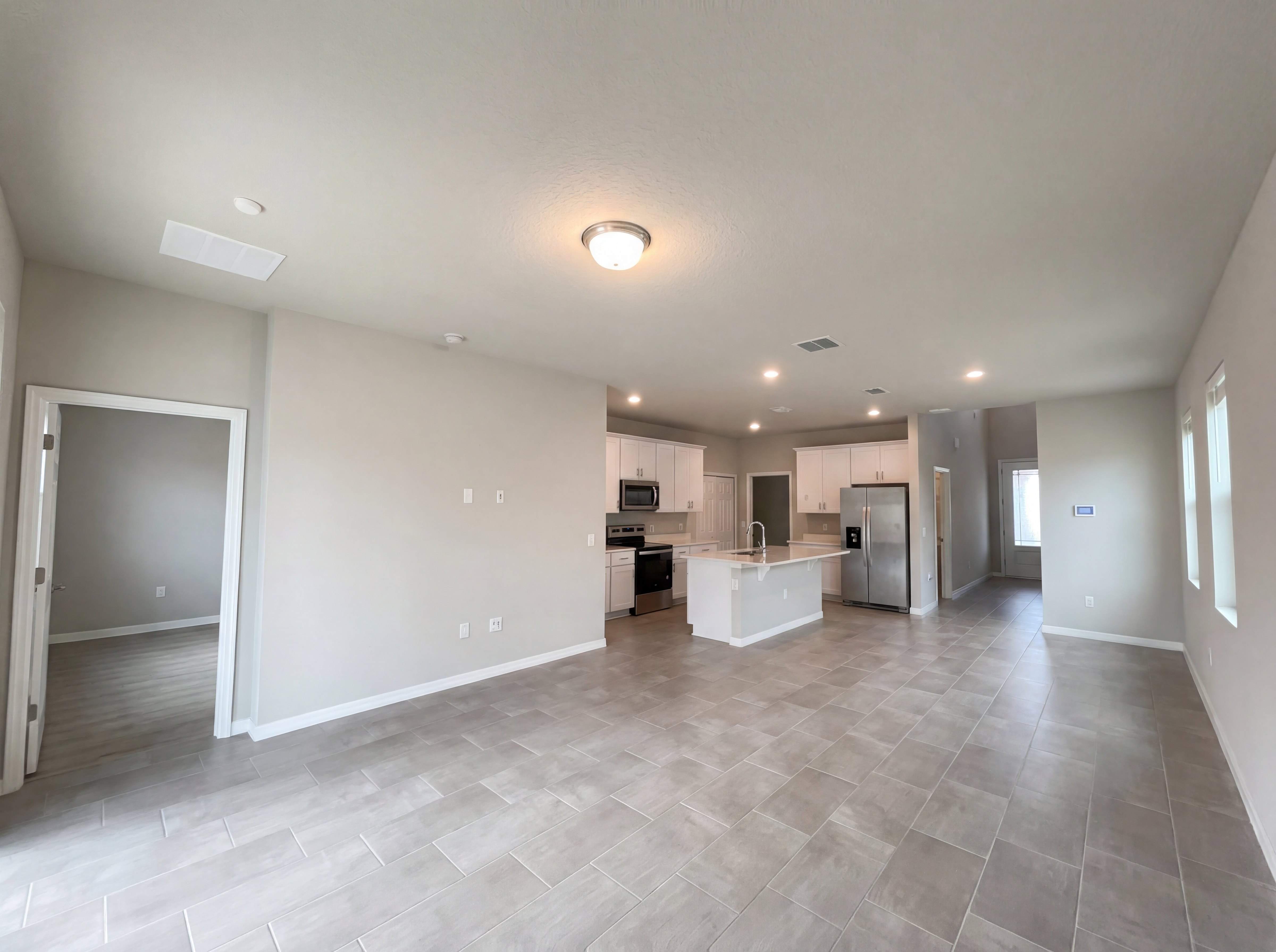 Photo 11 of 29 of 2348 Mystic Maze Ln, Clermont, FL