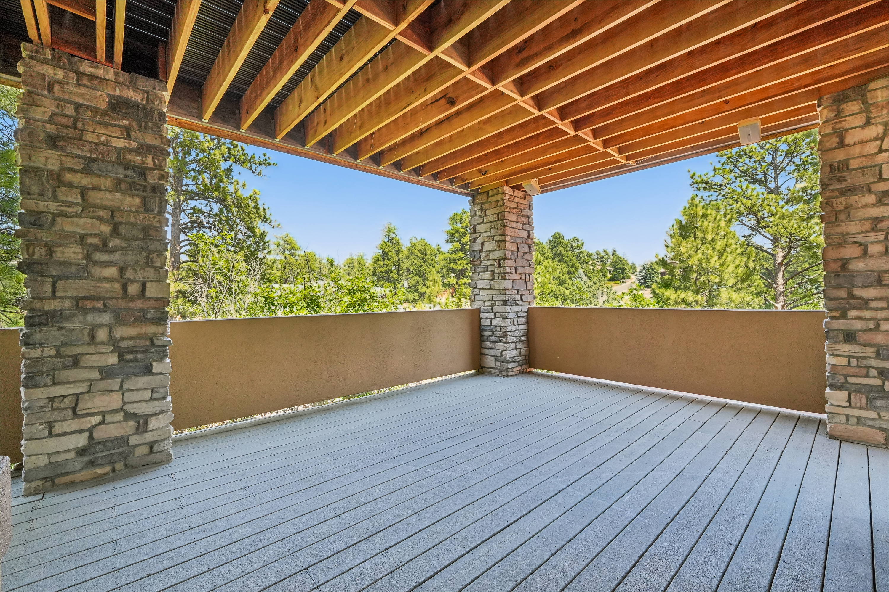 Photo 9 of 80 of 4730 Tierra Alta Dr, Castle Rock, CO