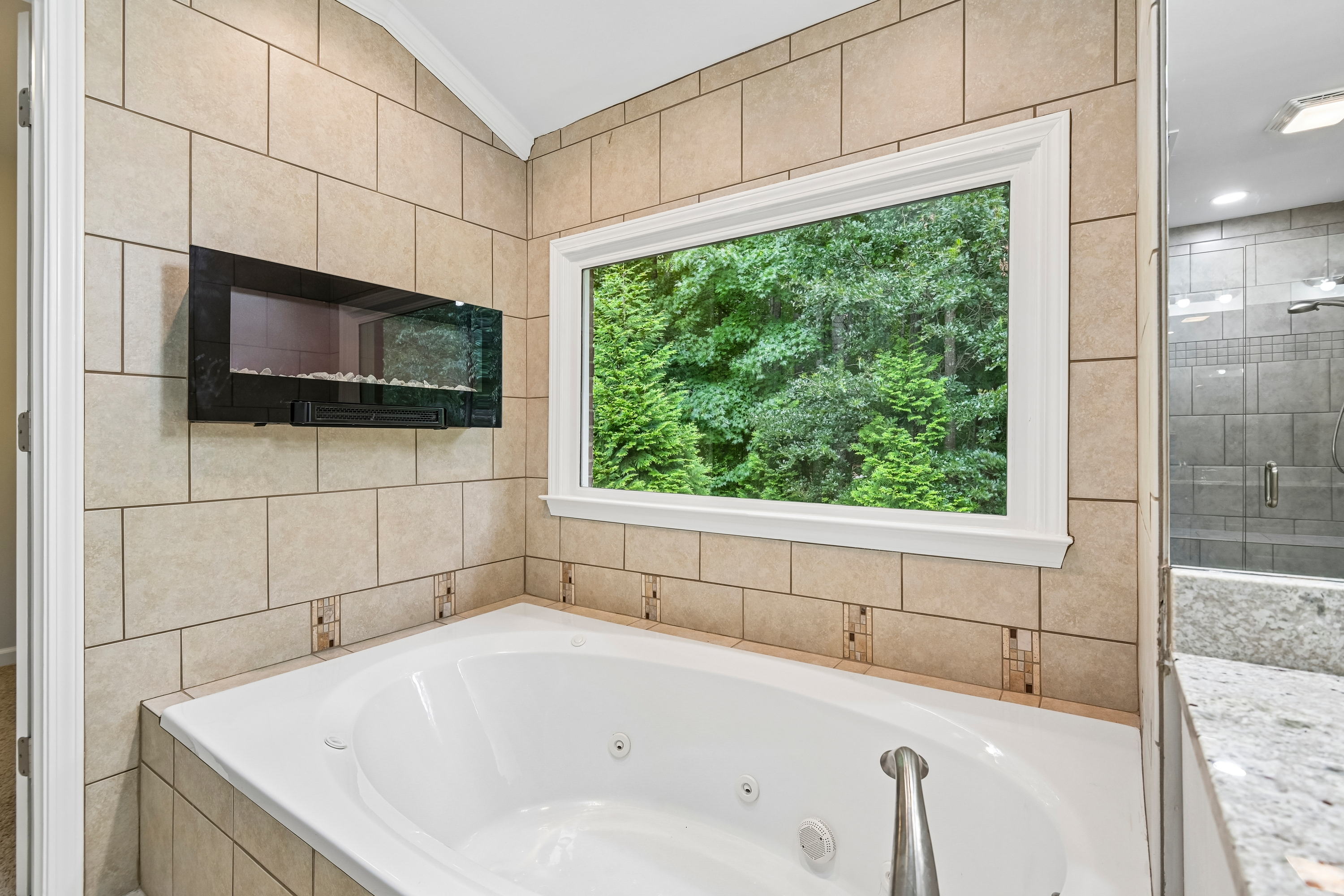 Photo 35 of 79 of 2077 Coolidge Way NW, Acworth, GA