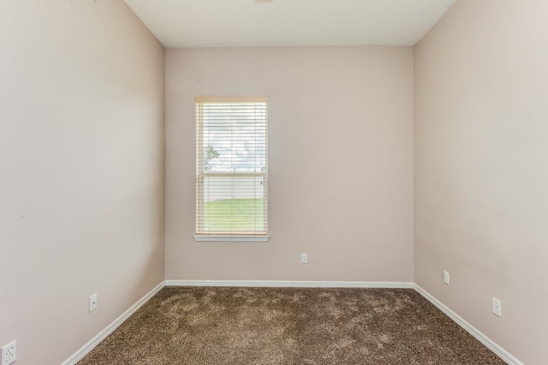Photo 20 of 31 - 9067 Laurel Ridge Dr, Mount Dora, FL 32757