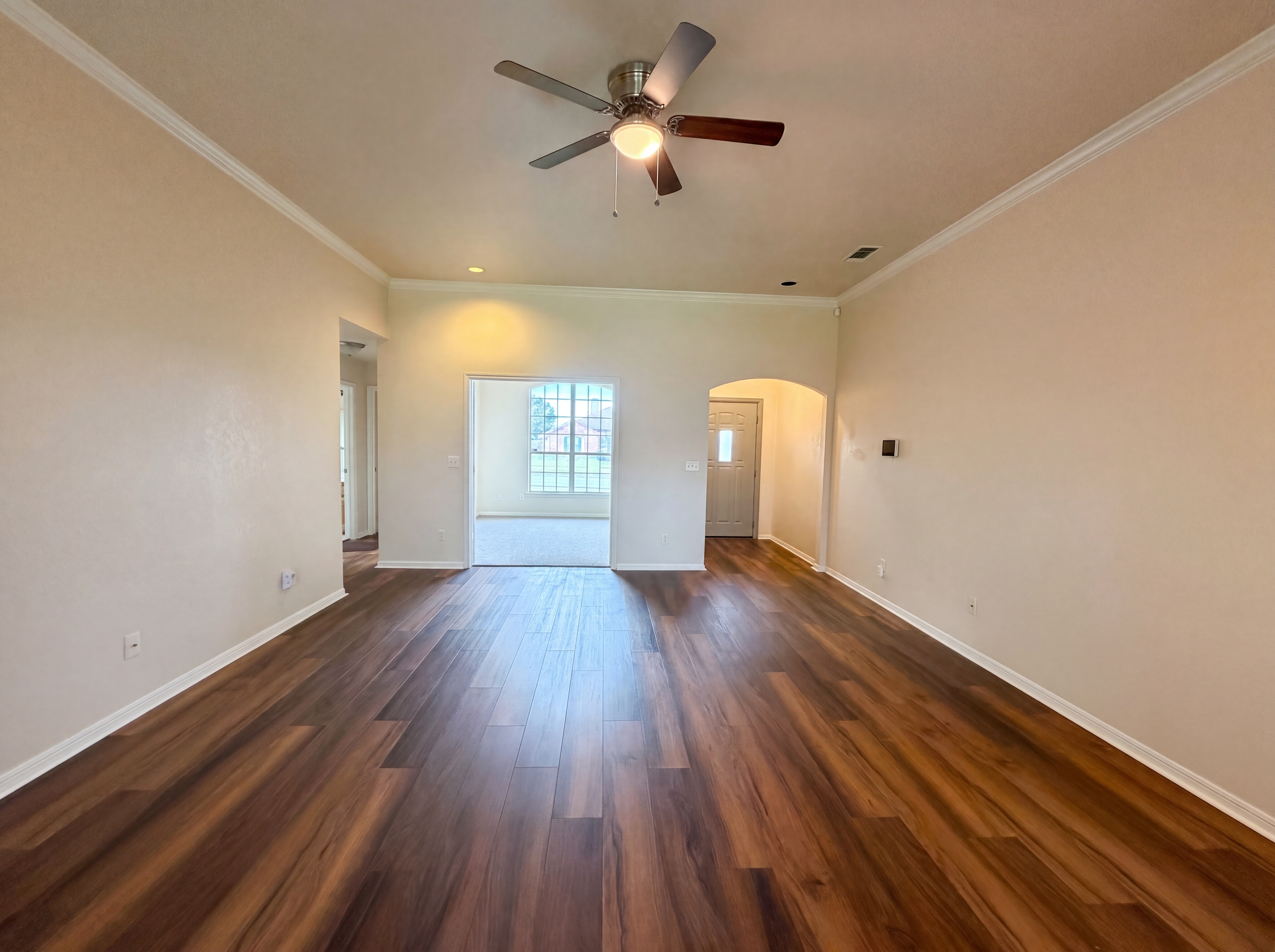 Photo 7 of 16 of 3905 Llano Estacado Ct, Killeen, TX