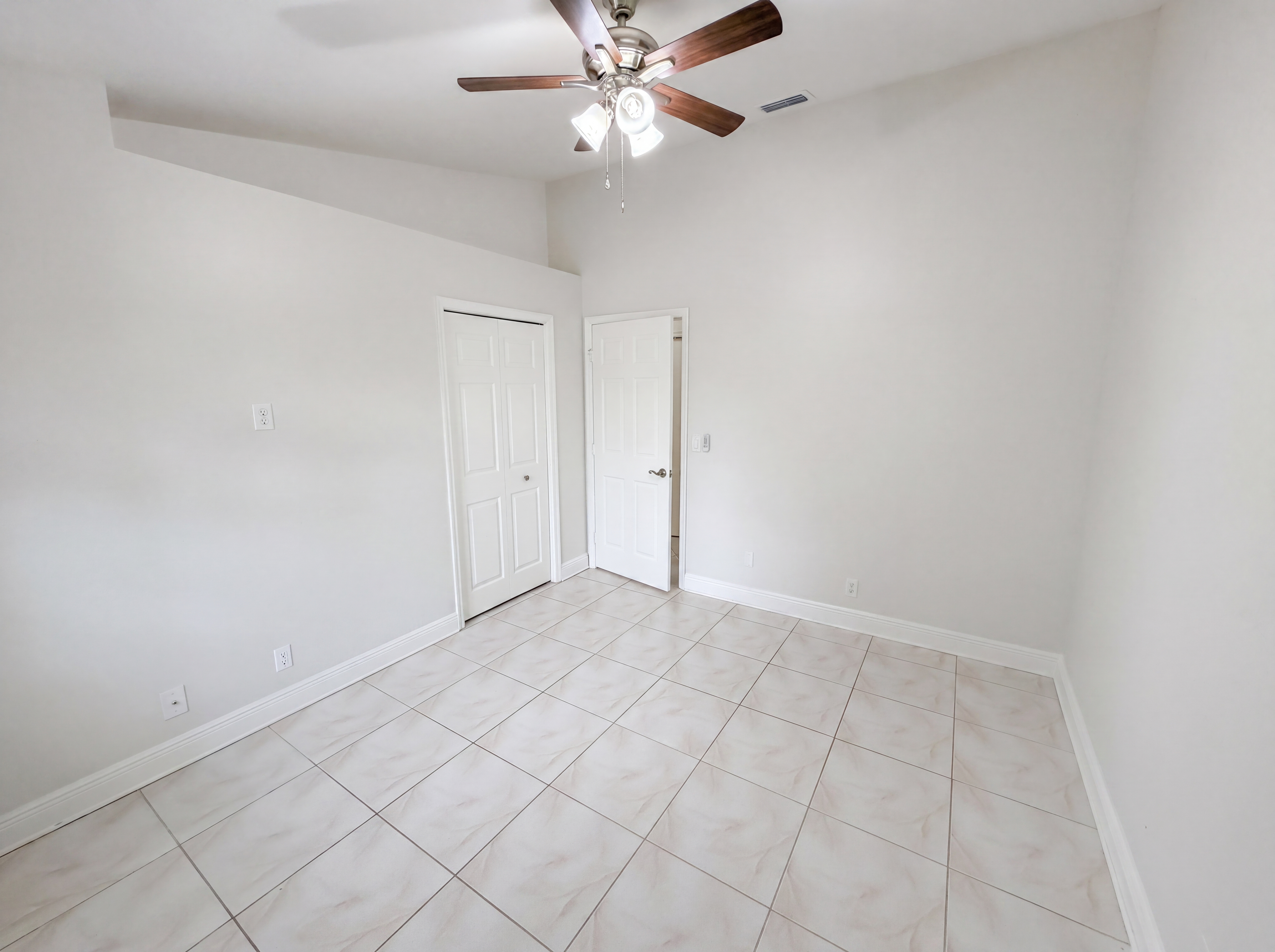 Photo 18 of 28 of 4614 Zoltan Dr, Titusville, FL