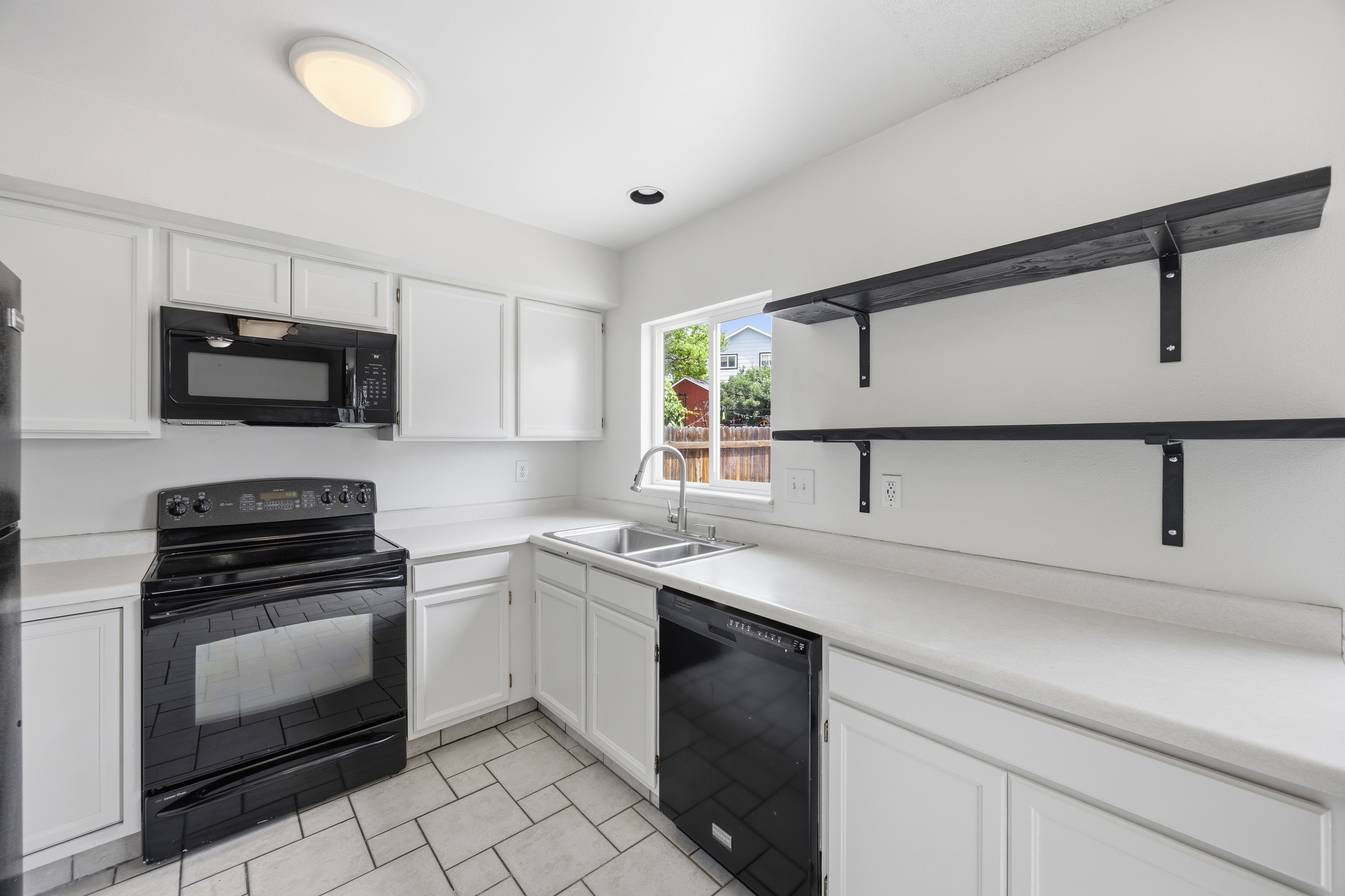 Photo 14 of 38 of 7440 Churchwood Cir, Colorado Springs, CO