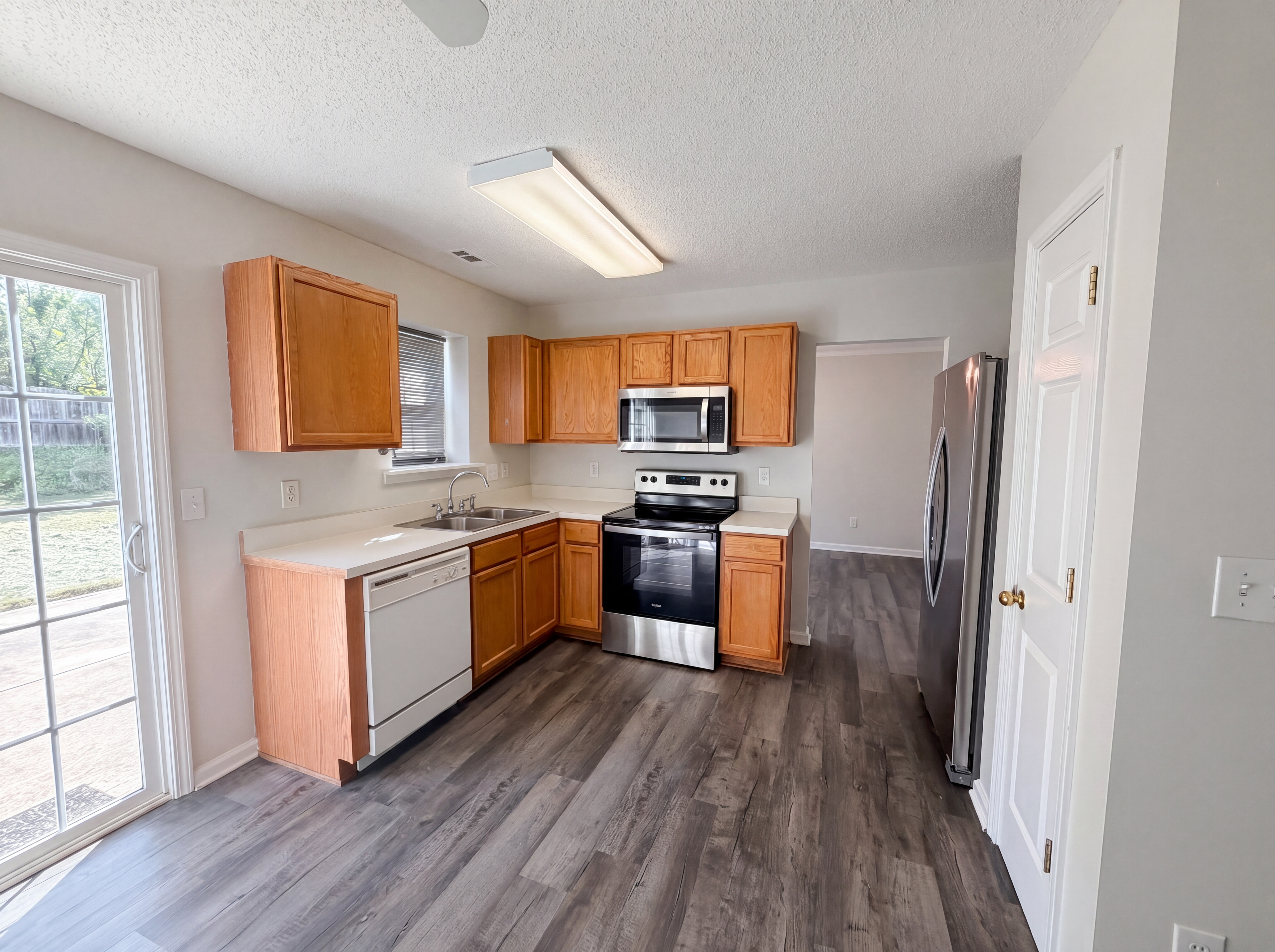 Photo 2 of 17 of 104 Valley Glen Dr, Morrisville, NC