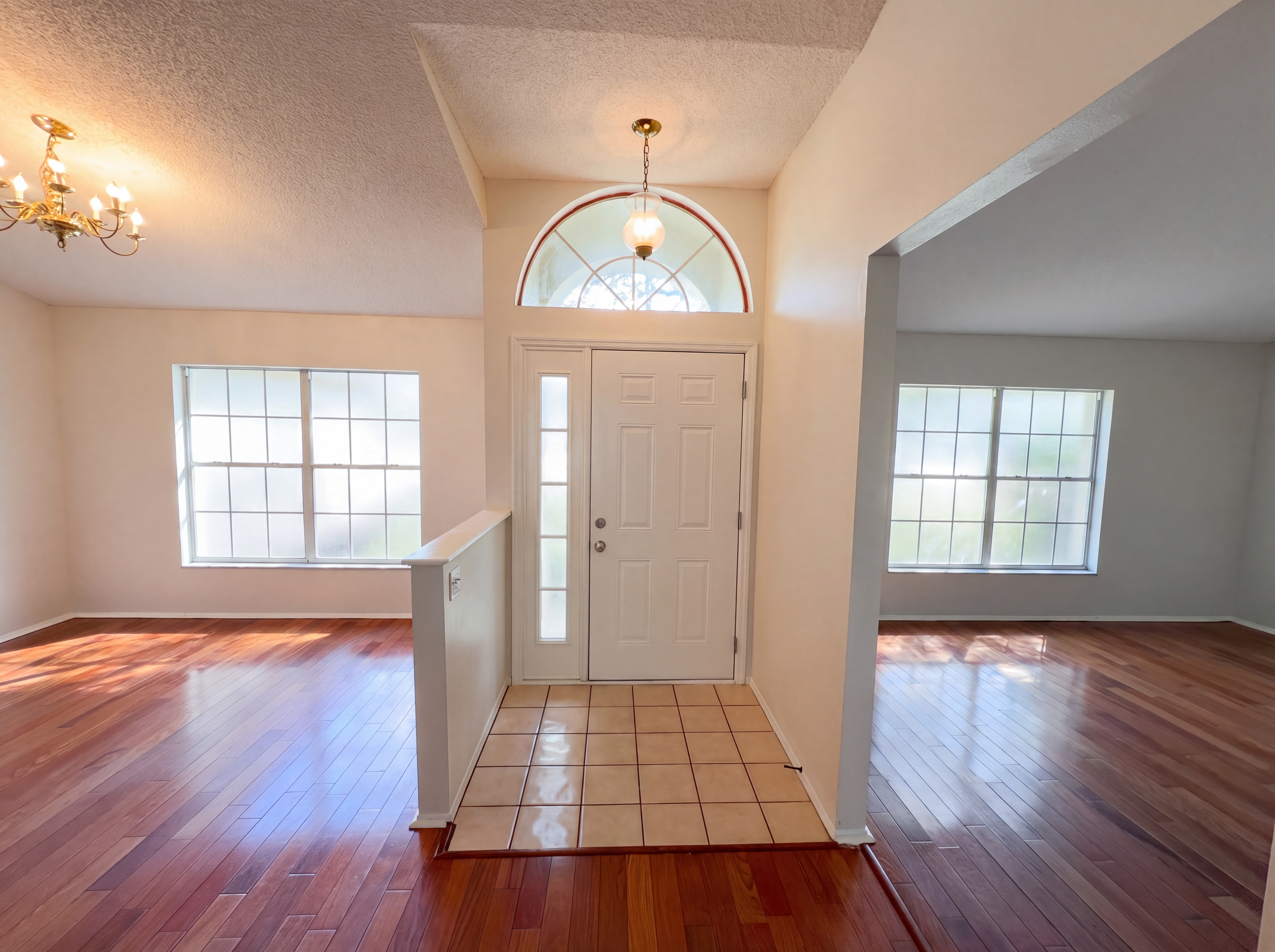 Photo 13 of 26 of 997 Shaffer Trl, Oviedo, FL