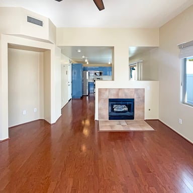 Property photo 3 of 42 Parterre Ave