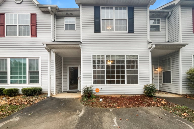 6739 Sunset Hills Blvd, Rex, GA 30273 Opendoor