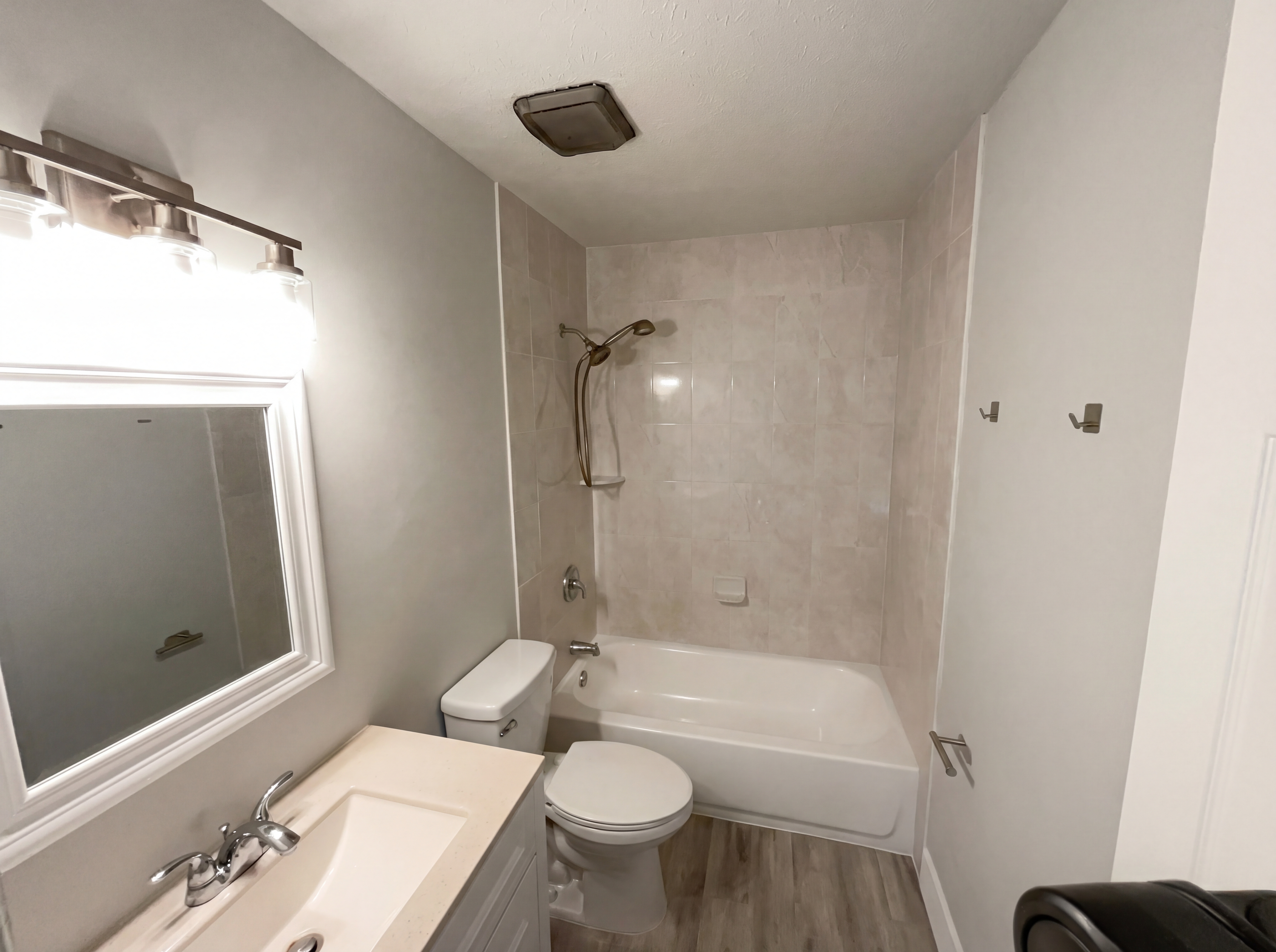 Photo 14 of 21 of 2079 SW Kimberly Ave, Port Saint Lucie, FL
