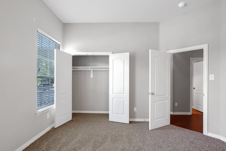 Photo 11 of 27 - 8601 Olmstead Ter, North Richland Hills, TX 76180