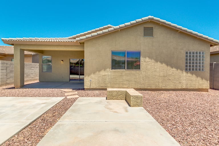 Photo 5 of 30 - 9803 W Crown King Rd, Tolleson, AZ 85353