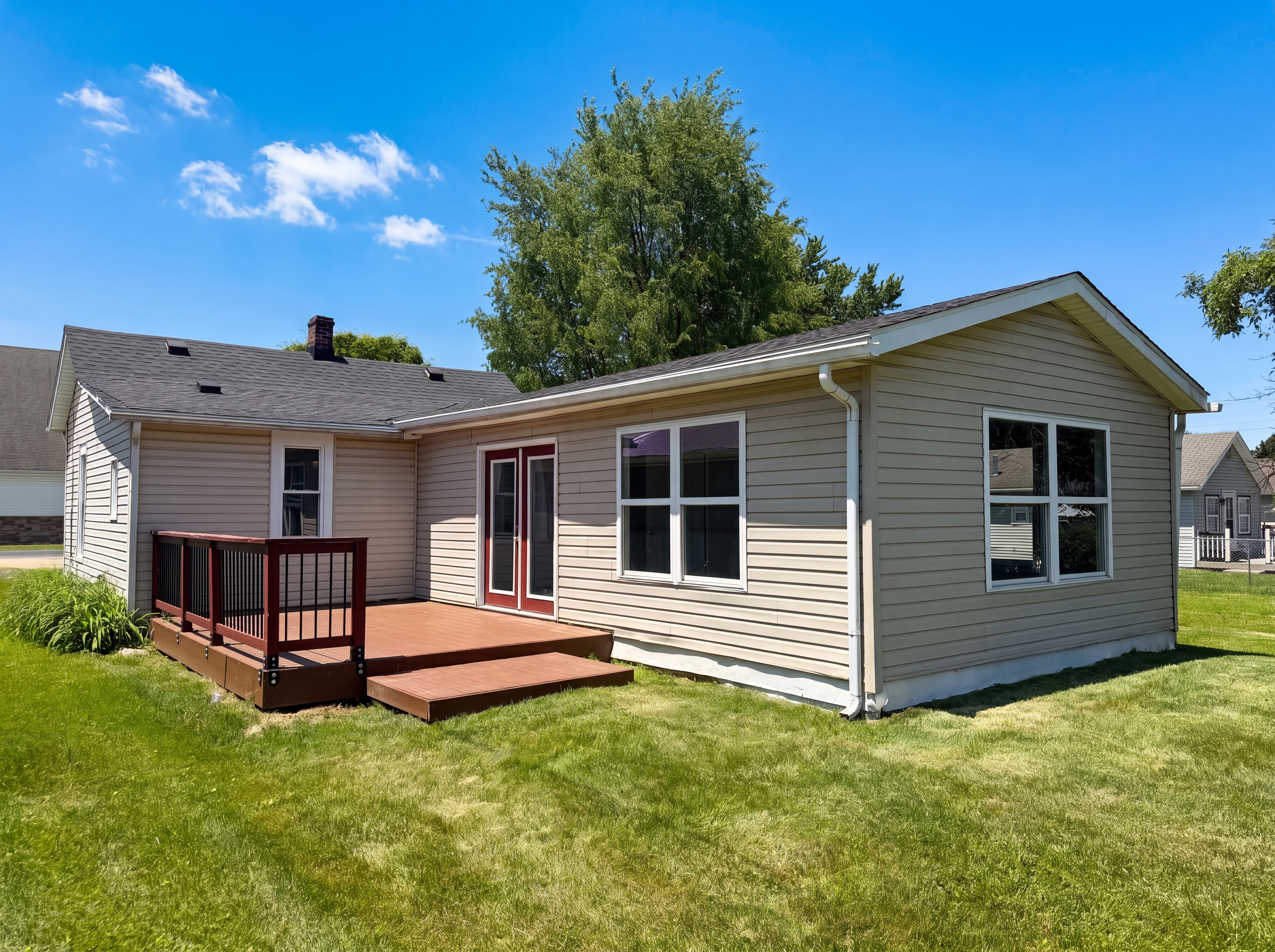 Photo 5 of 27 of 142 S 32nd St, Newark, OH