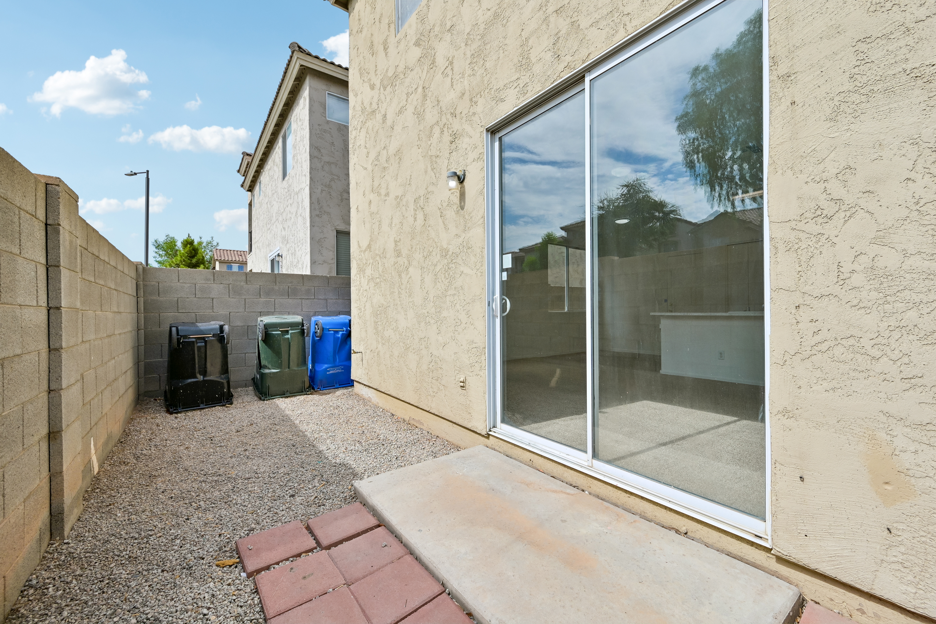 Photo 37 of 50 of 1515 E Bloch Rd, Phoenix, AZ