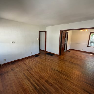 Property photo 3 of 4915 Ralston Ave