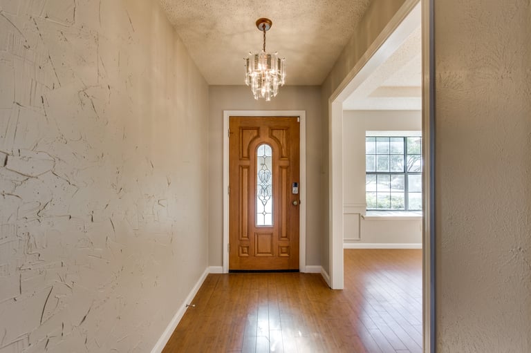 Photo 6 of 30 - 3233 Hastings St, Mesquite, TX 75149