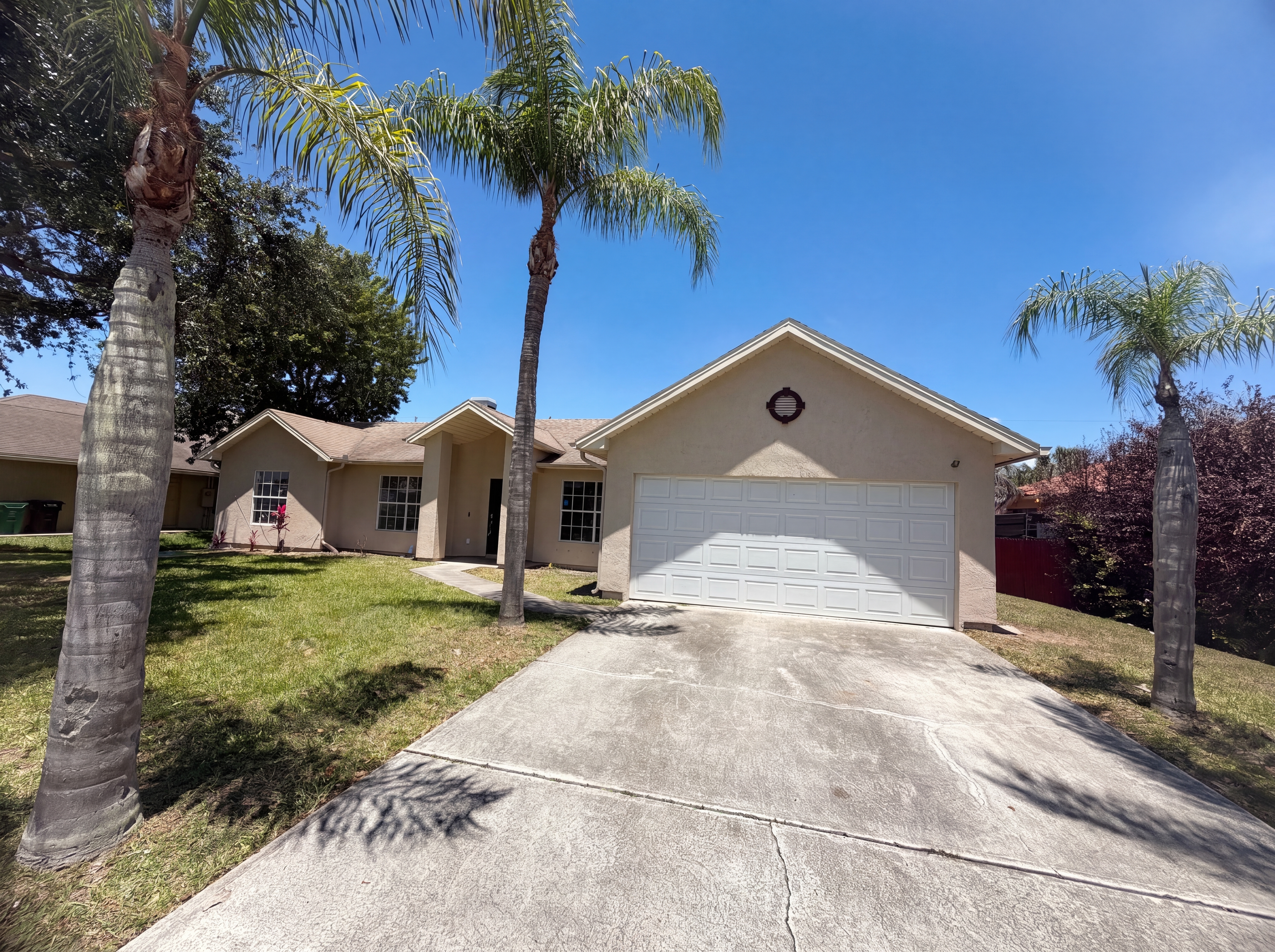 Photo 36 of 45 of 2385 SW Neal Rd, Port Saint Lucie, FL