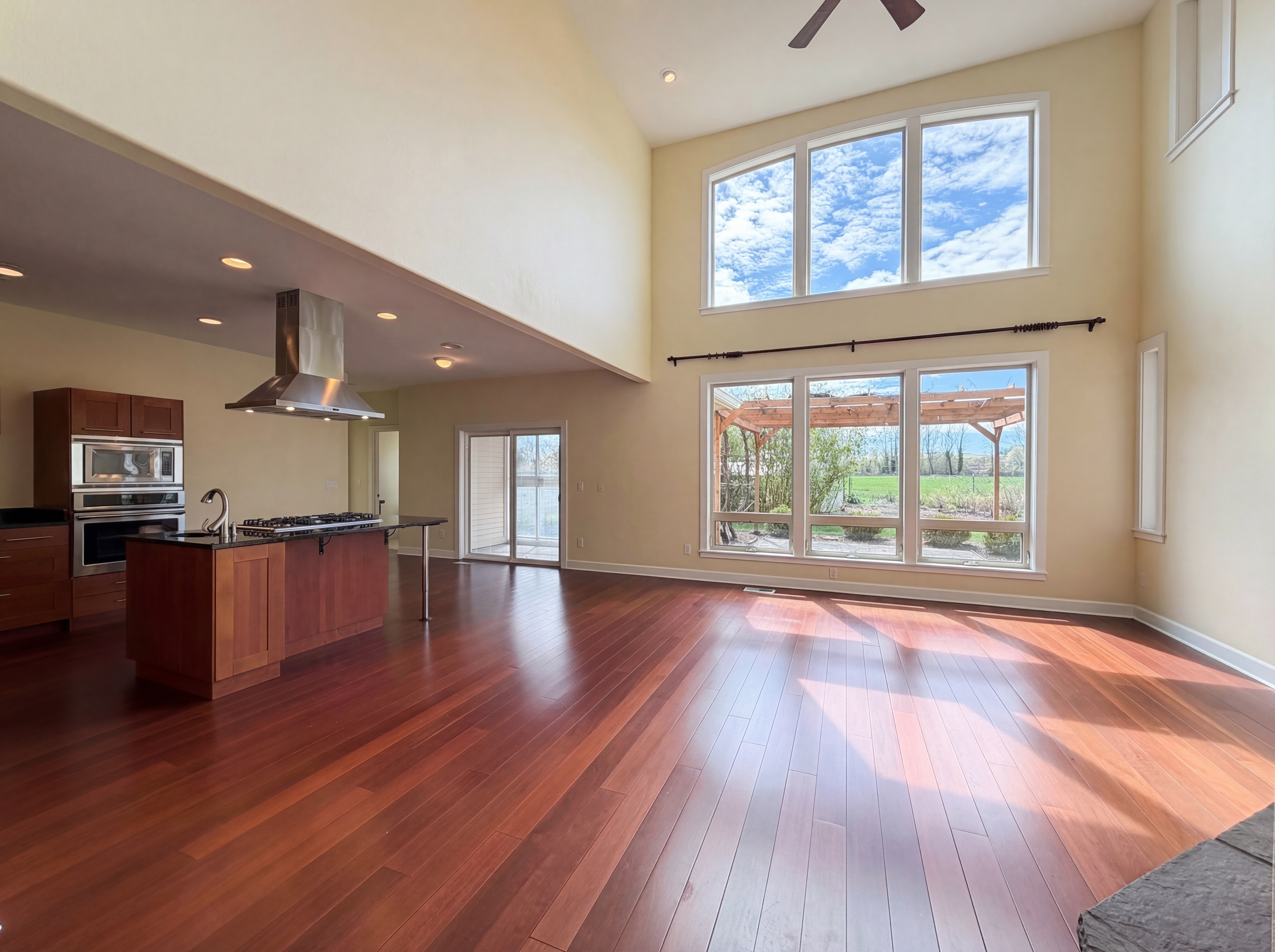 Photo 18 of 29 of 2250 SW Homer Ross Loop, McMinnville, OR
