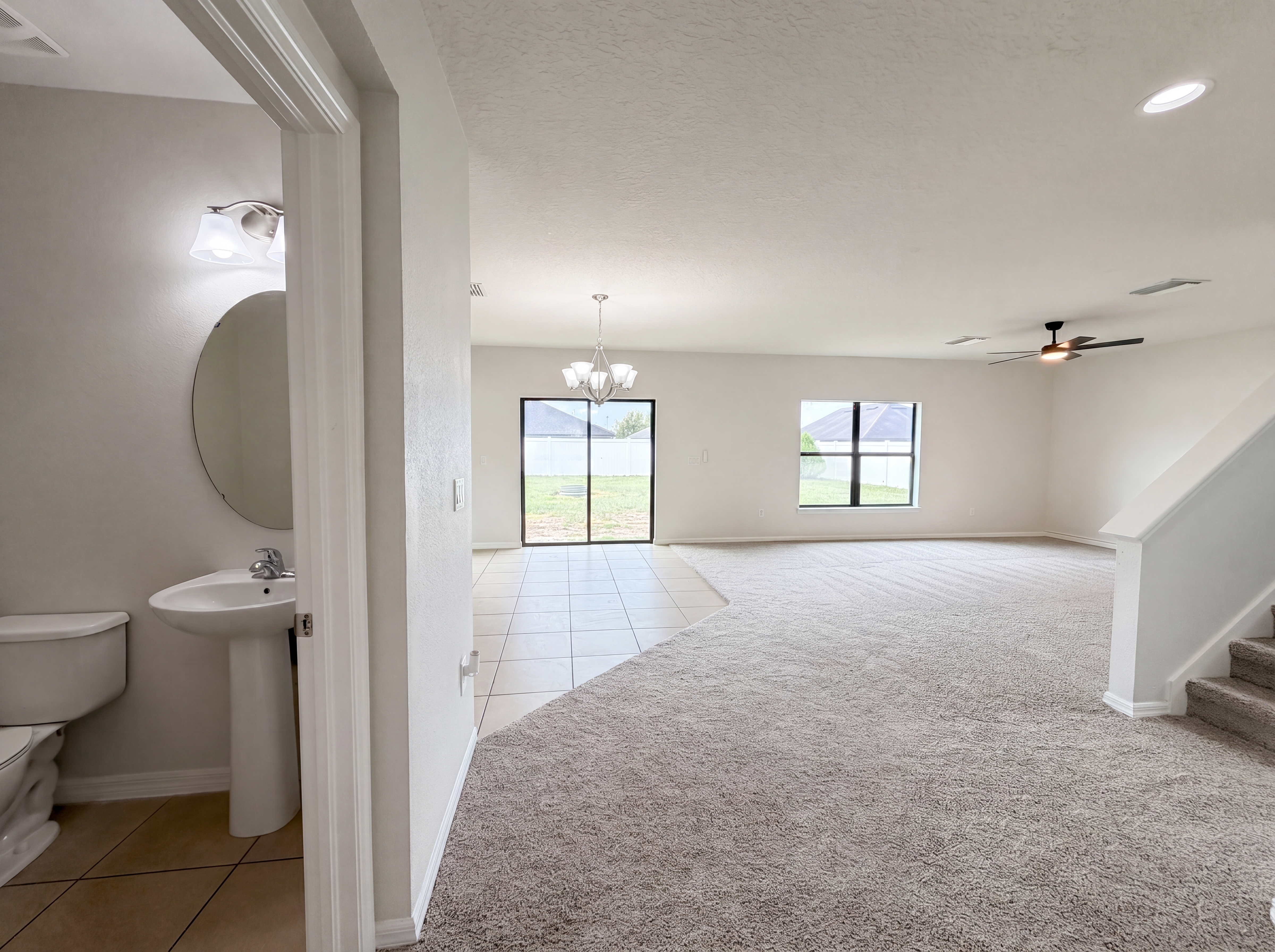 Photo 6 of 29 of 14207 Alistar Manor Dr, Wimauma, FL