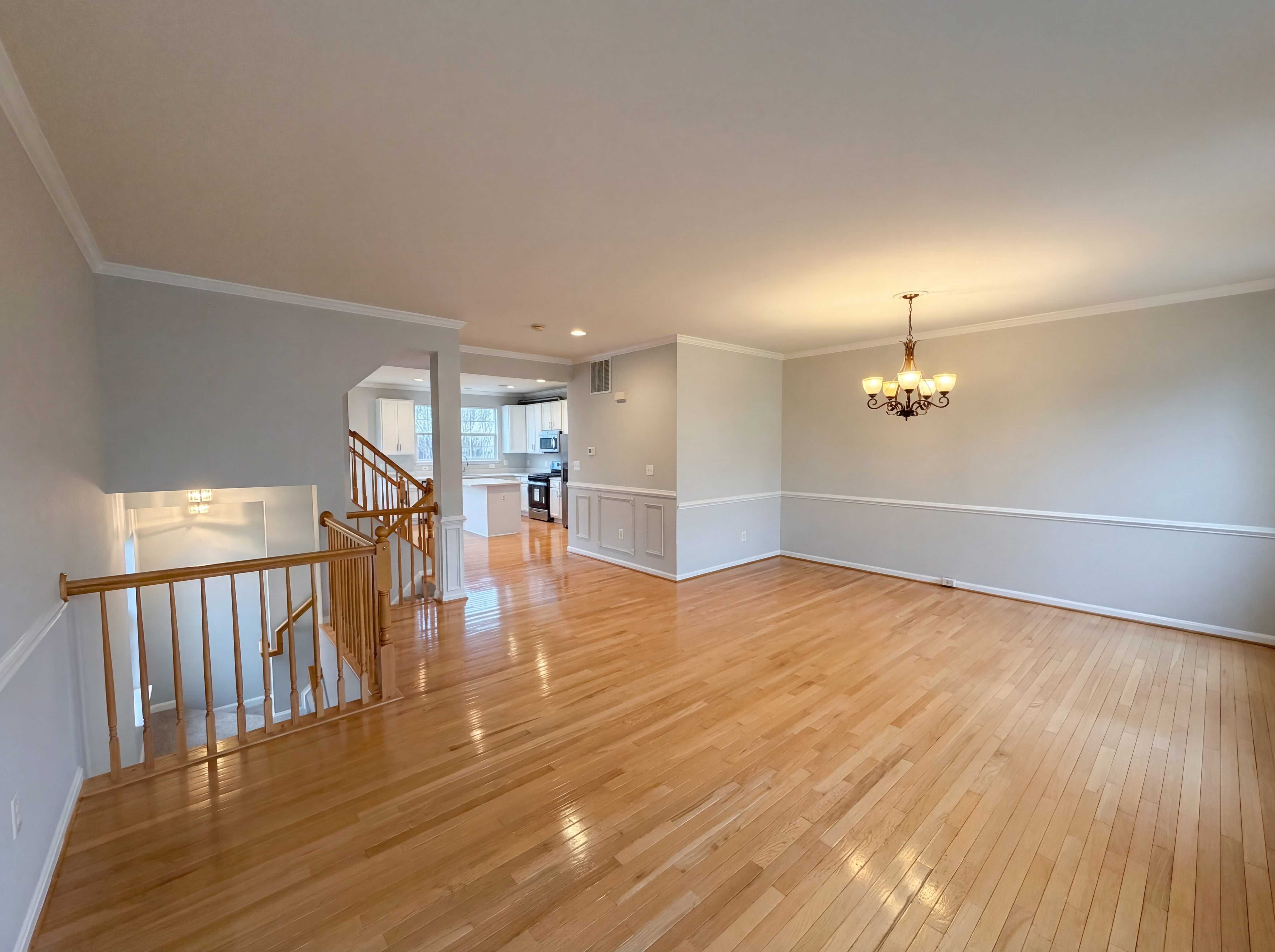 Photo 3 of 23 of 43684 Phelps Ter, Ashburn, VA
