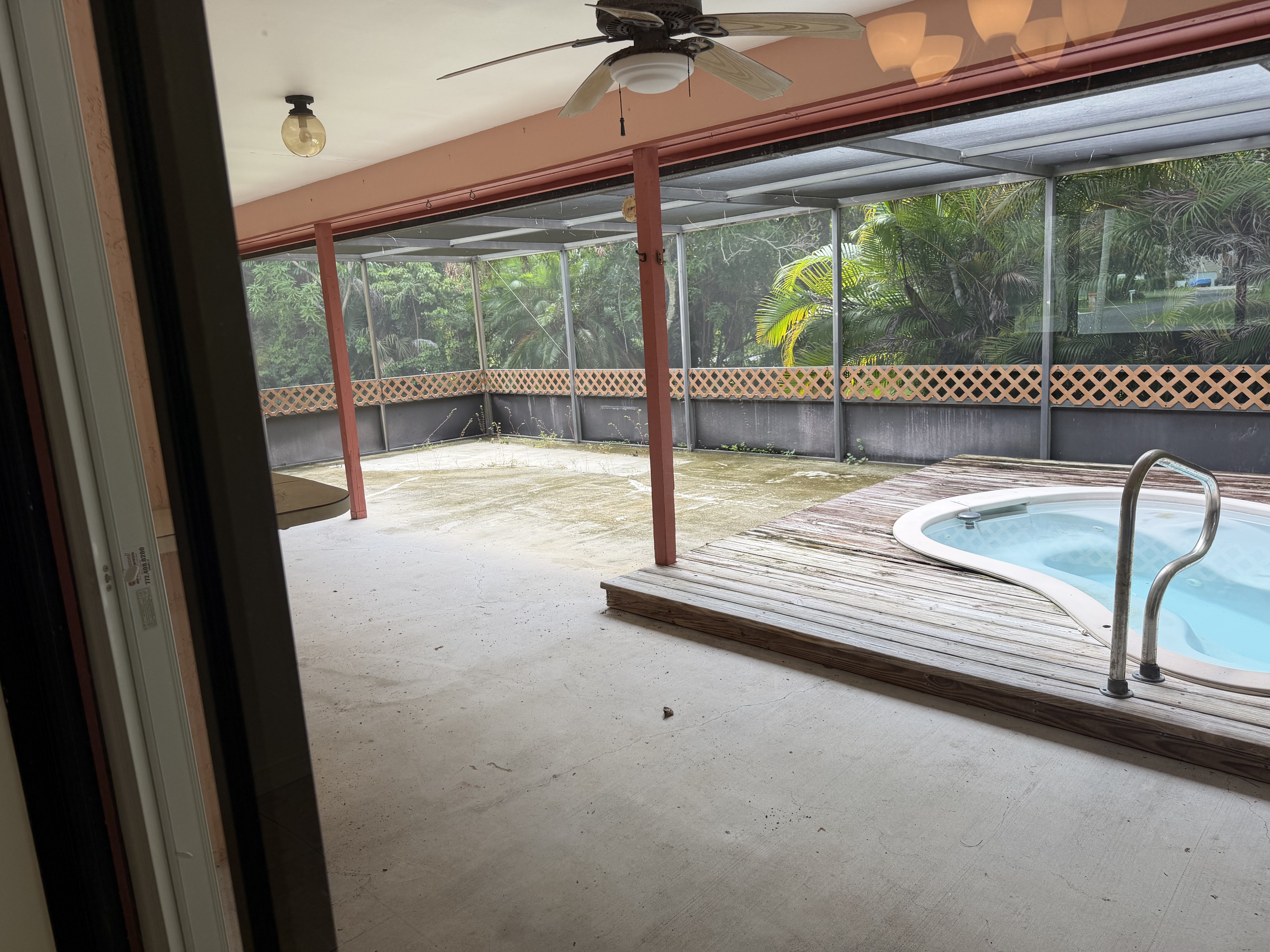 Photo 26 of 30 of 3123 SE Quanset Cir, Stuart, FL