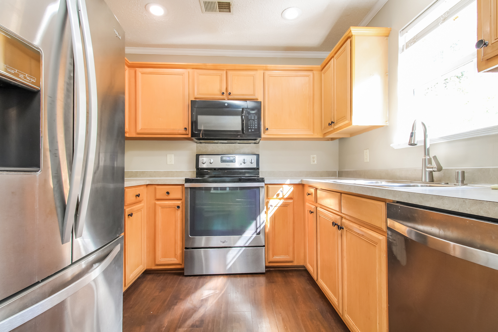 Photo 2 of 19 of 2753 Winterbrook Dr, Florence, SC