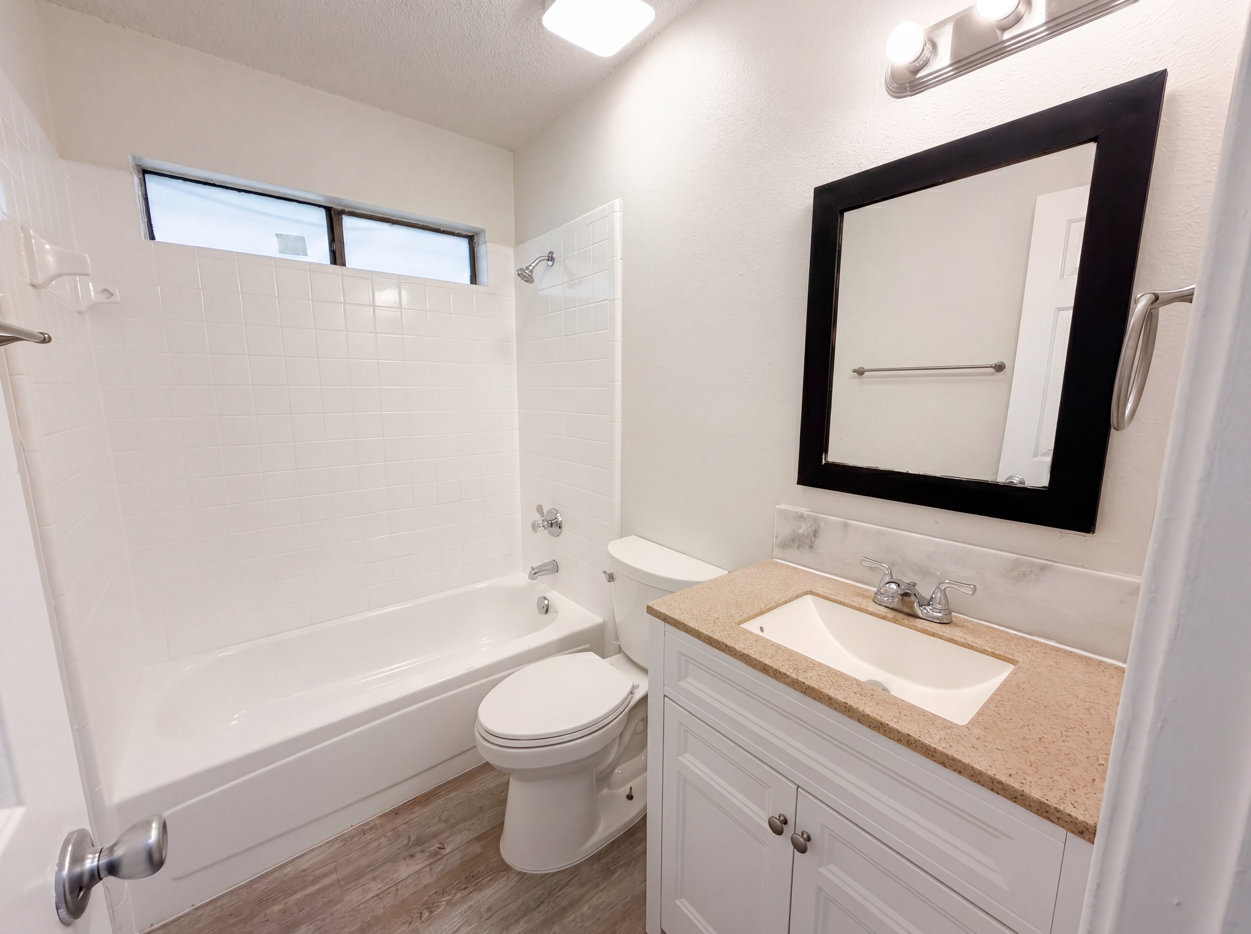 Photo 15 of 18 of 1502 Allen Dr, Cedar Hill, TX