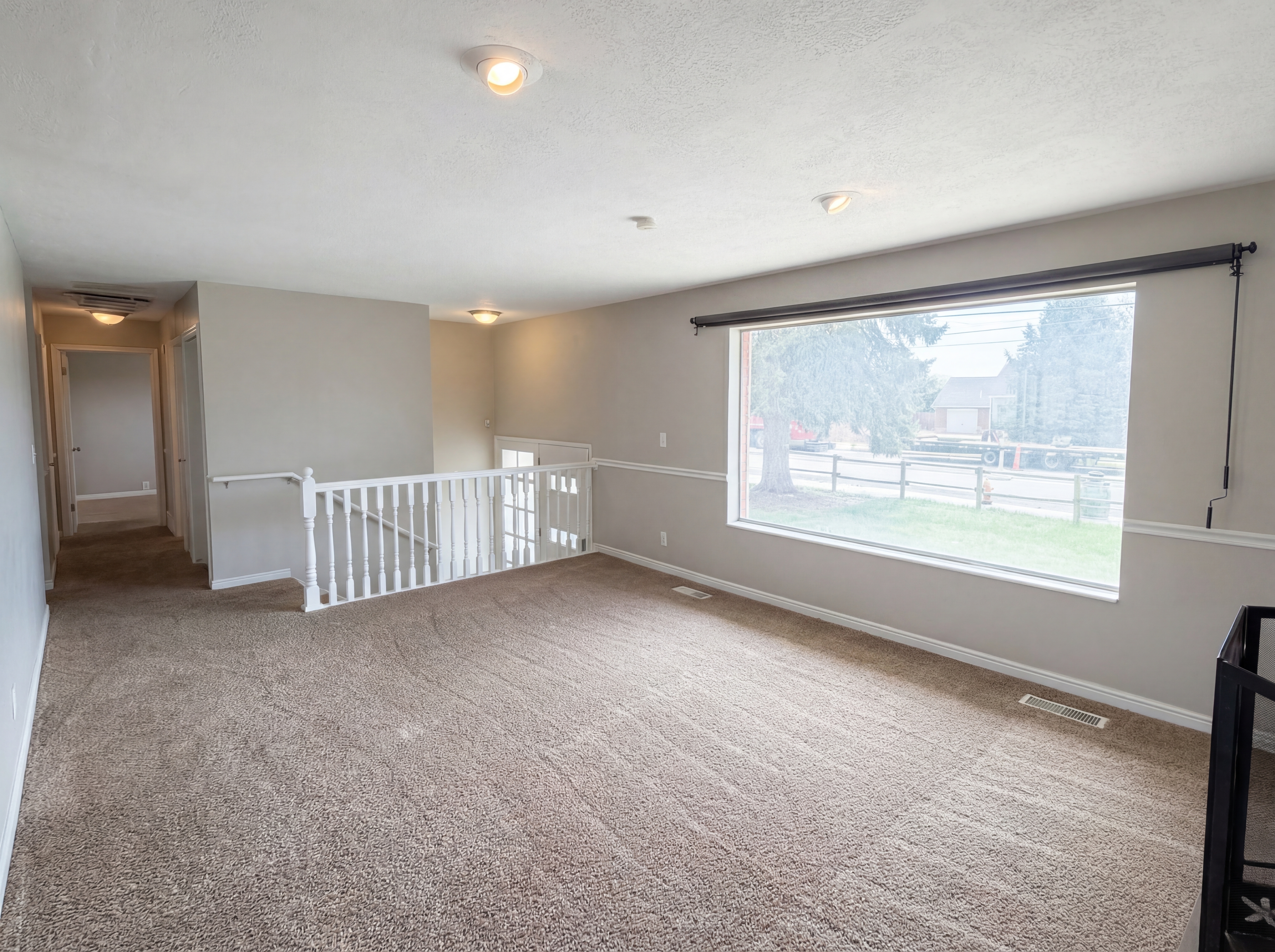 Photo 8 of 24 of 750 W Gentile St, Layton, UT