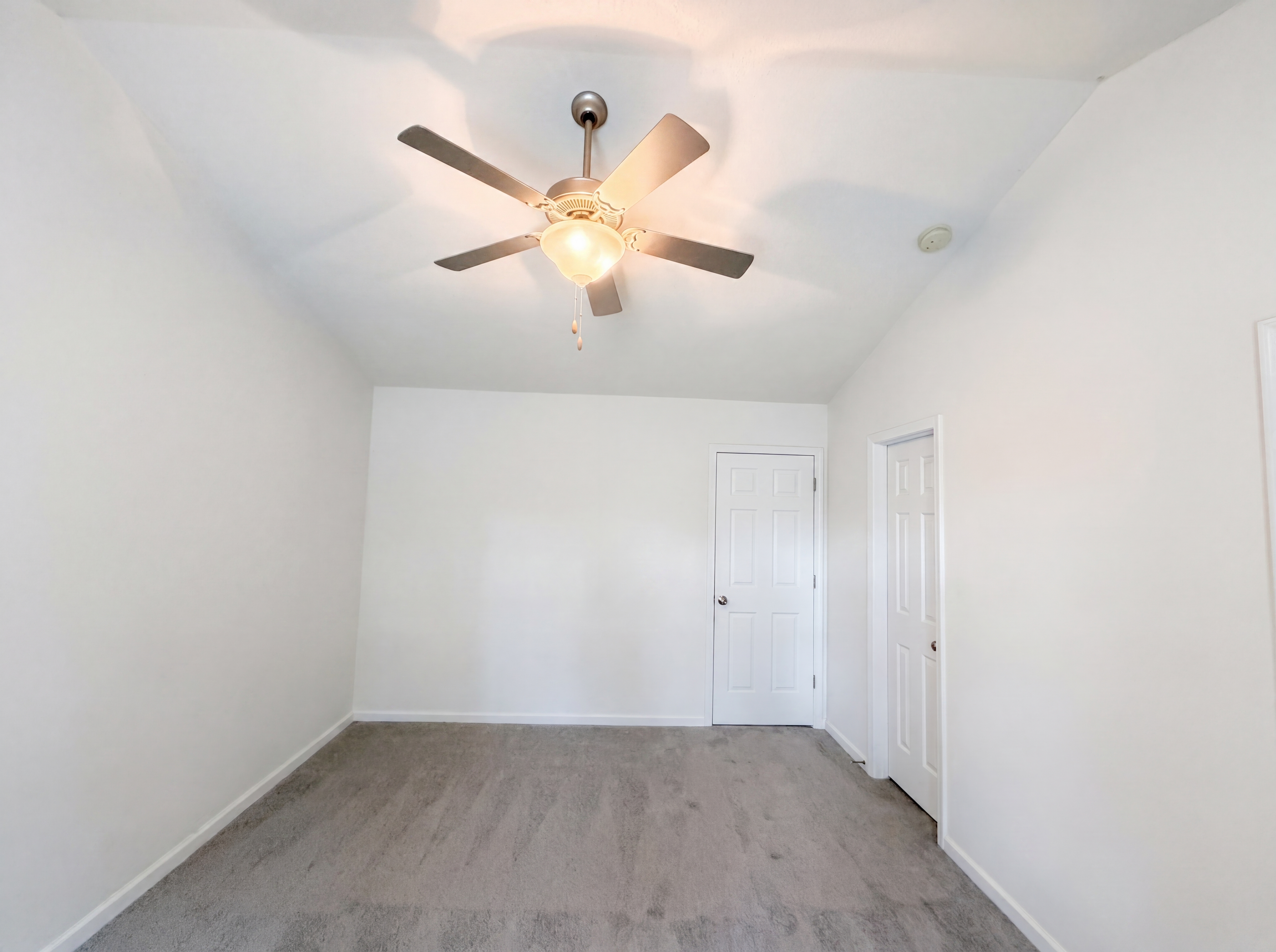 Photo 16 of 19 of 470 Kinsman Ct, Fuquay Varina, NC