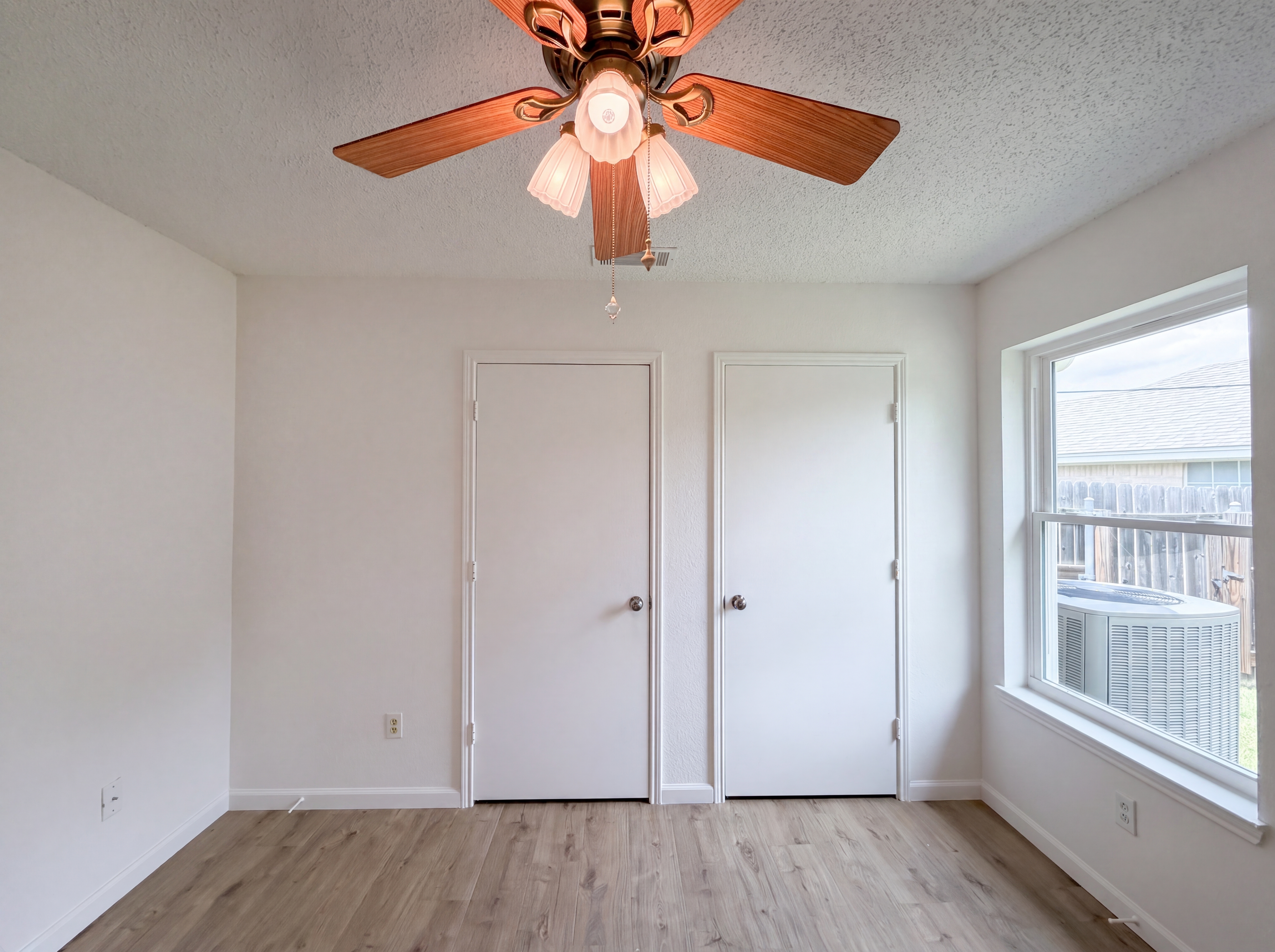 Photo 16 of 22 of 4700 Maryannes Meadow Dr, Fort Worth, TX