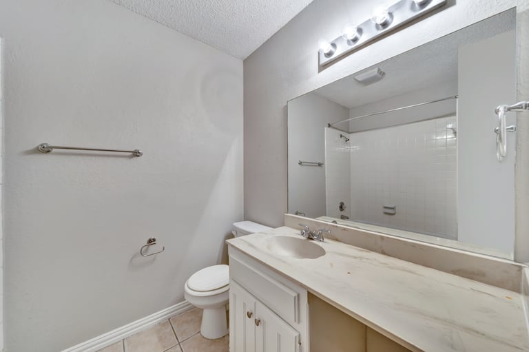 Photo 20 of 23 - 5805 Trail Crest Dr, Arlington, TX 76017