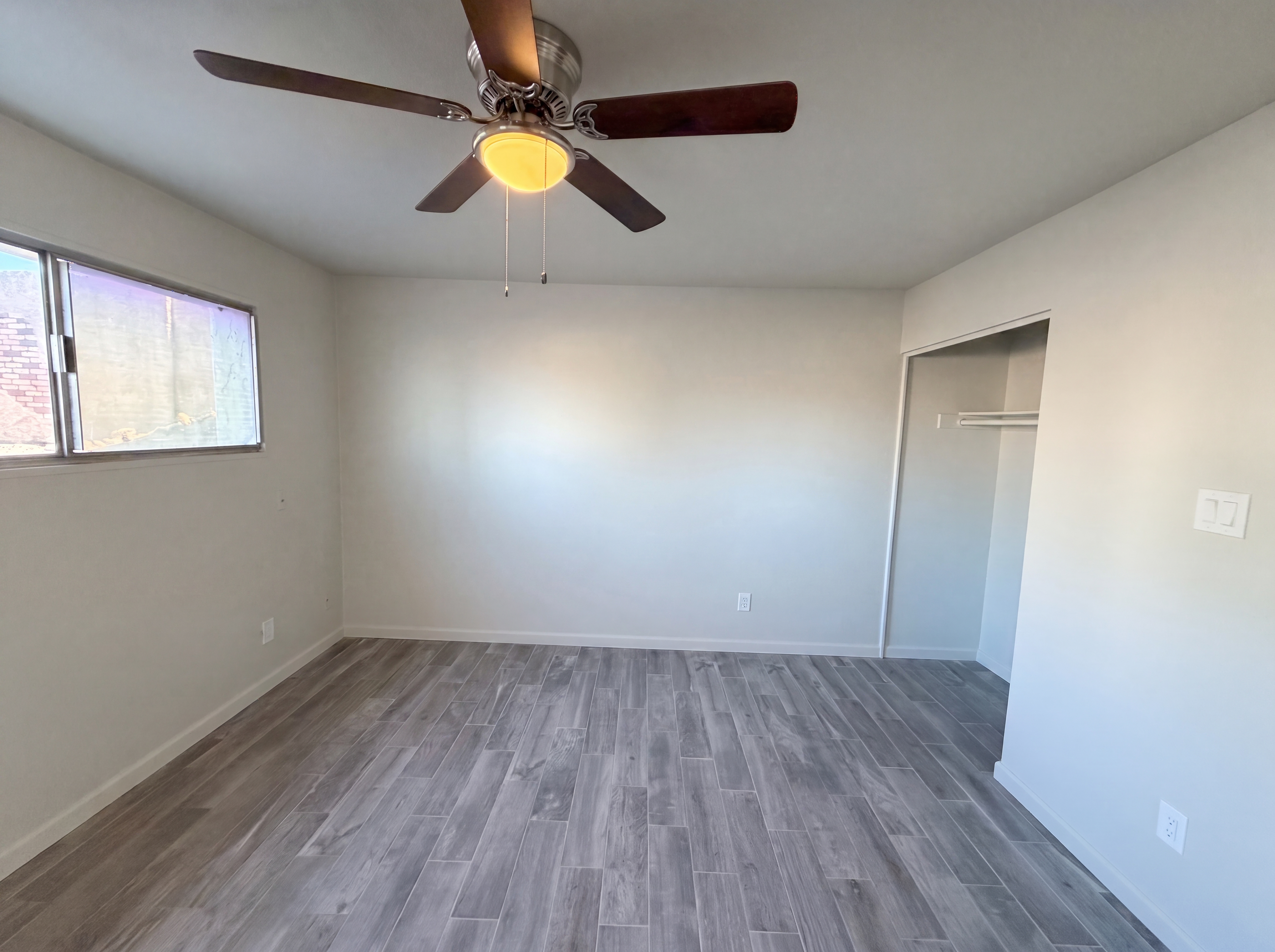 Photo 4 of 33 of 15248 N 53rd Ave, Glendale, AZ