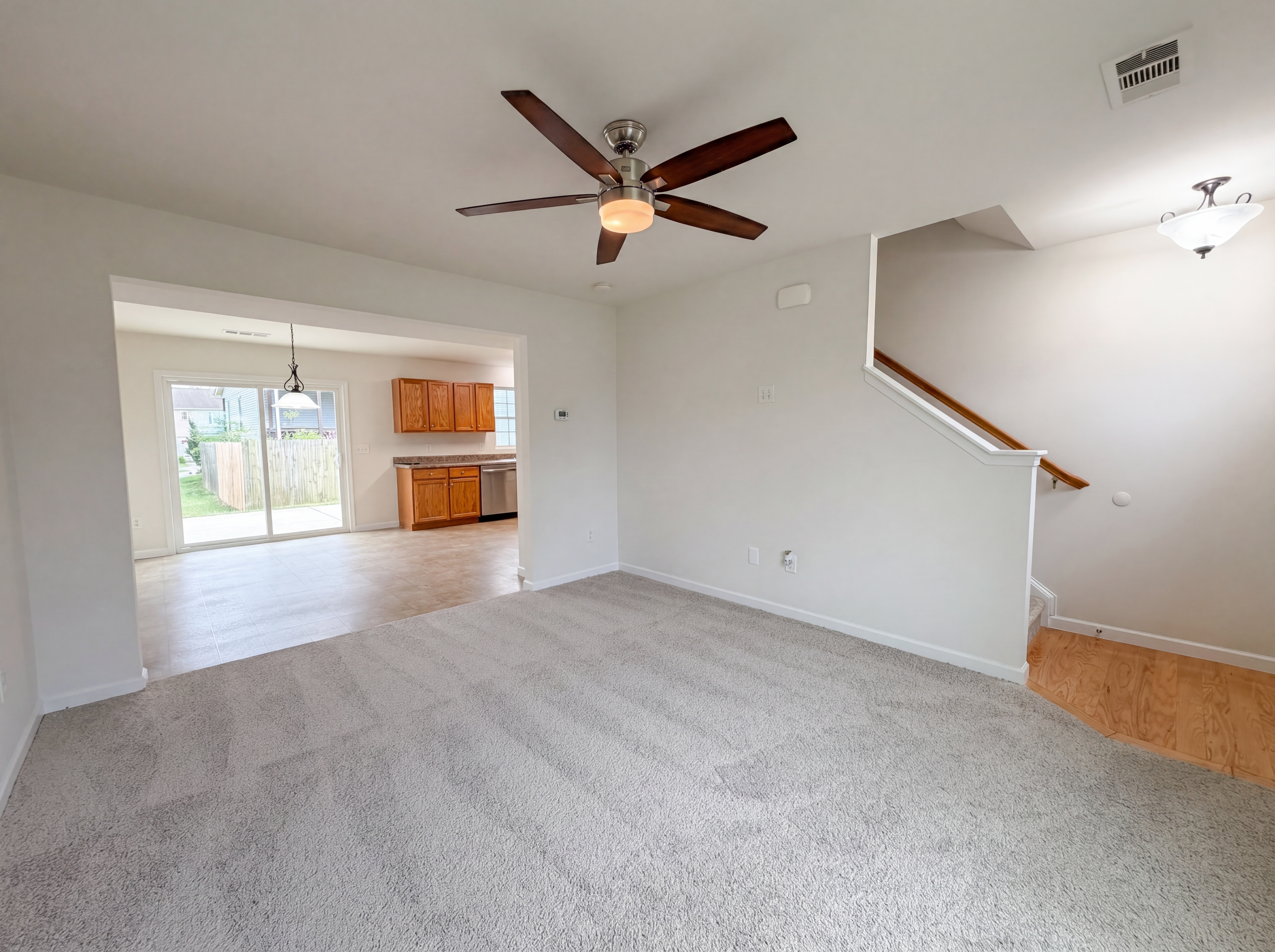 Photo 3 of 18 of 729 Maylene Dr, Madison, TN