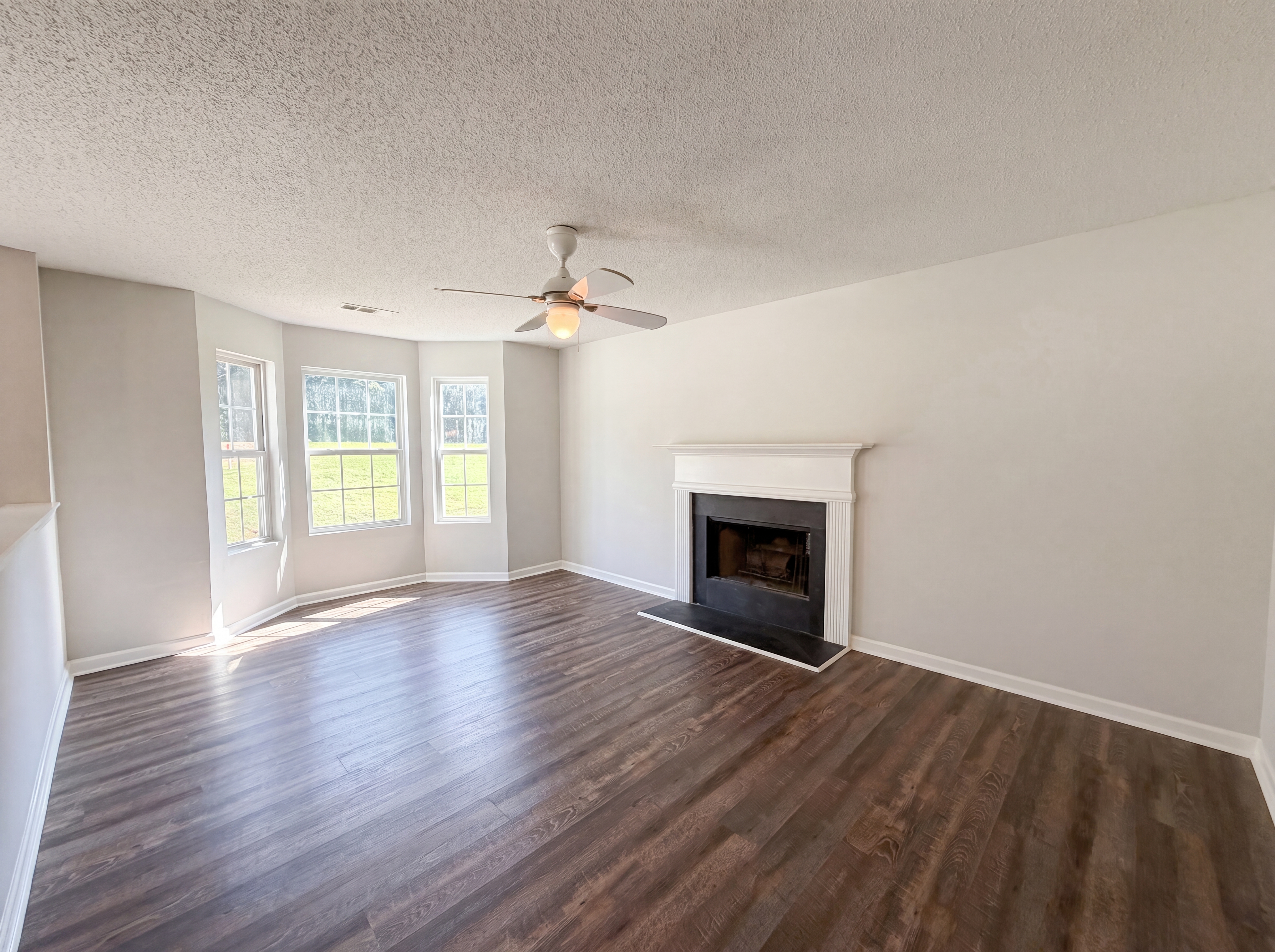 Photo 10 of 24 of 2836 Hiram Sudie Rd, Hiram, GA