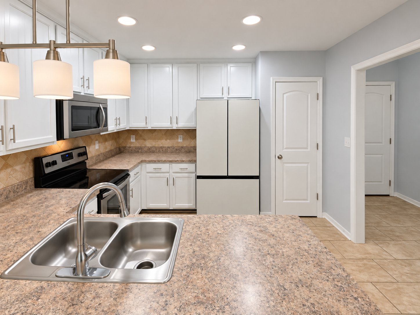 Photo 6 of 22 of 6413 Autumn Mist Way, Chesterfield, VA
