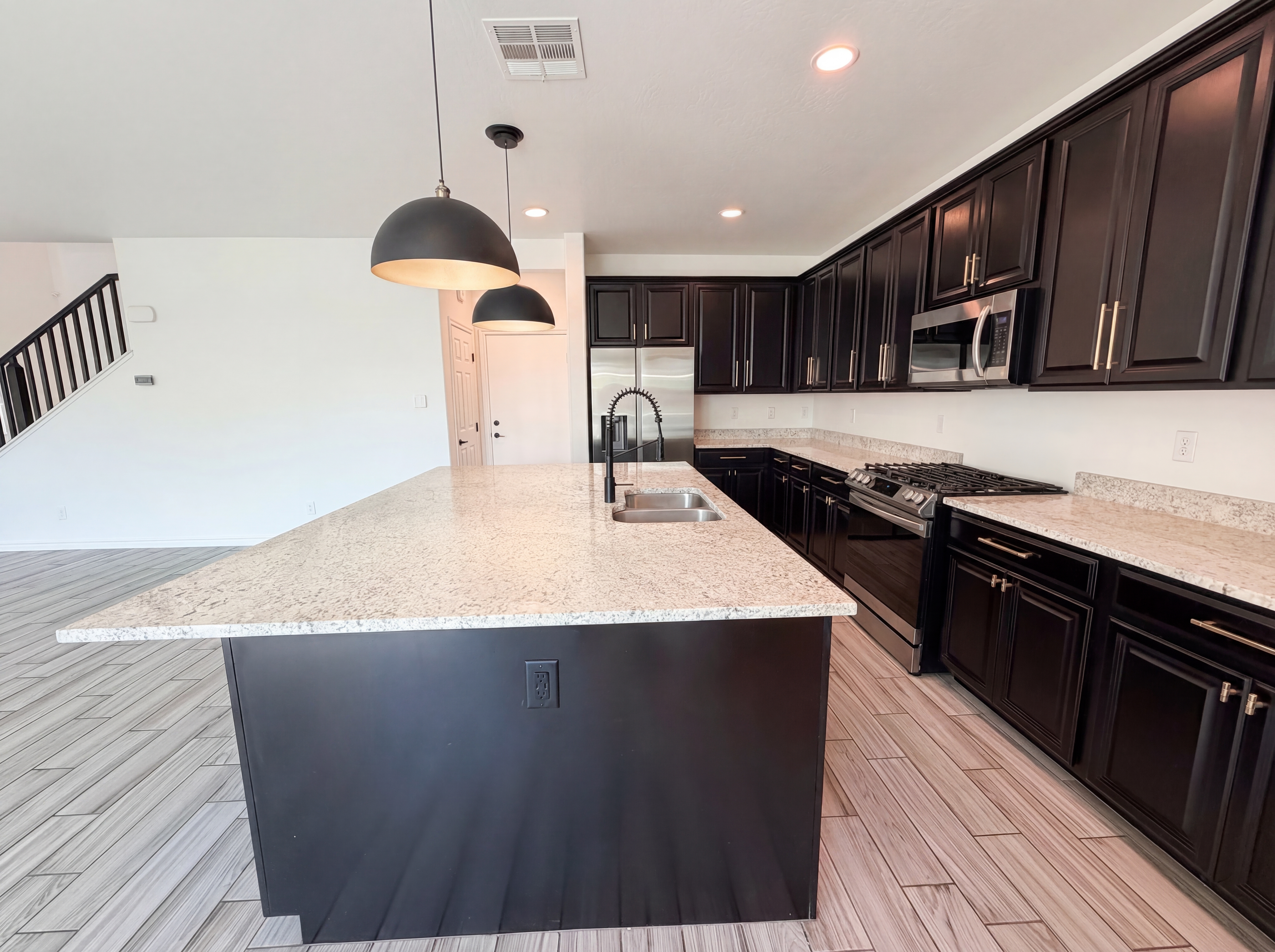 Photo 13 of 34 of 7779 Harthill Park Ave, Las Vegas, NV