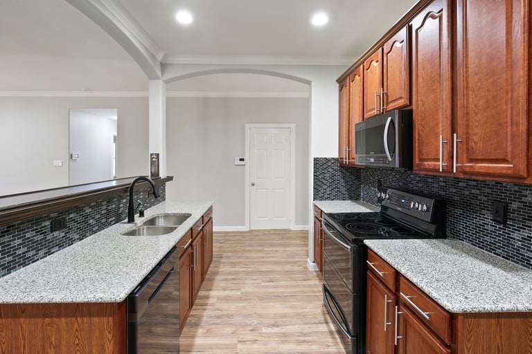 Photo 9 of 26 - 1704 Quail Grove Dr, Fort Worth, TX 76177
