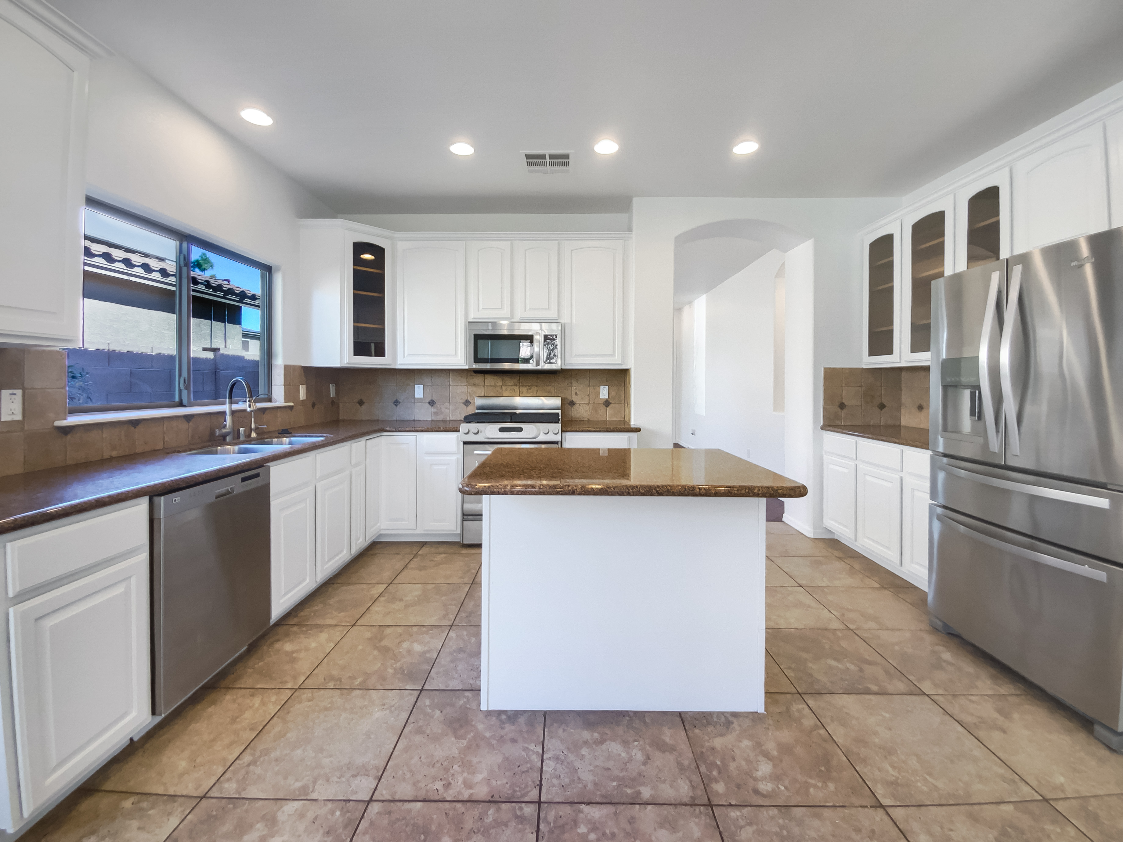 Photo 7 of 21 of 18862 E Lark Dr, Queen Creek, AZ