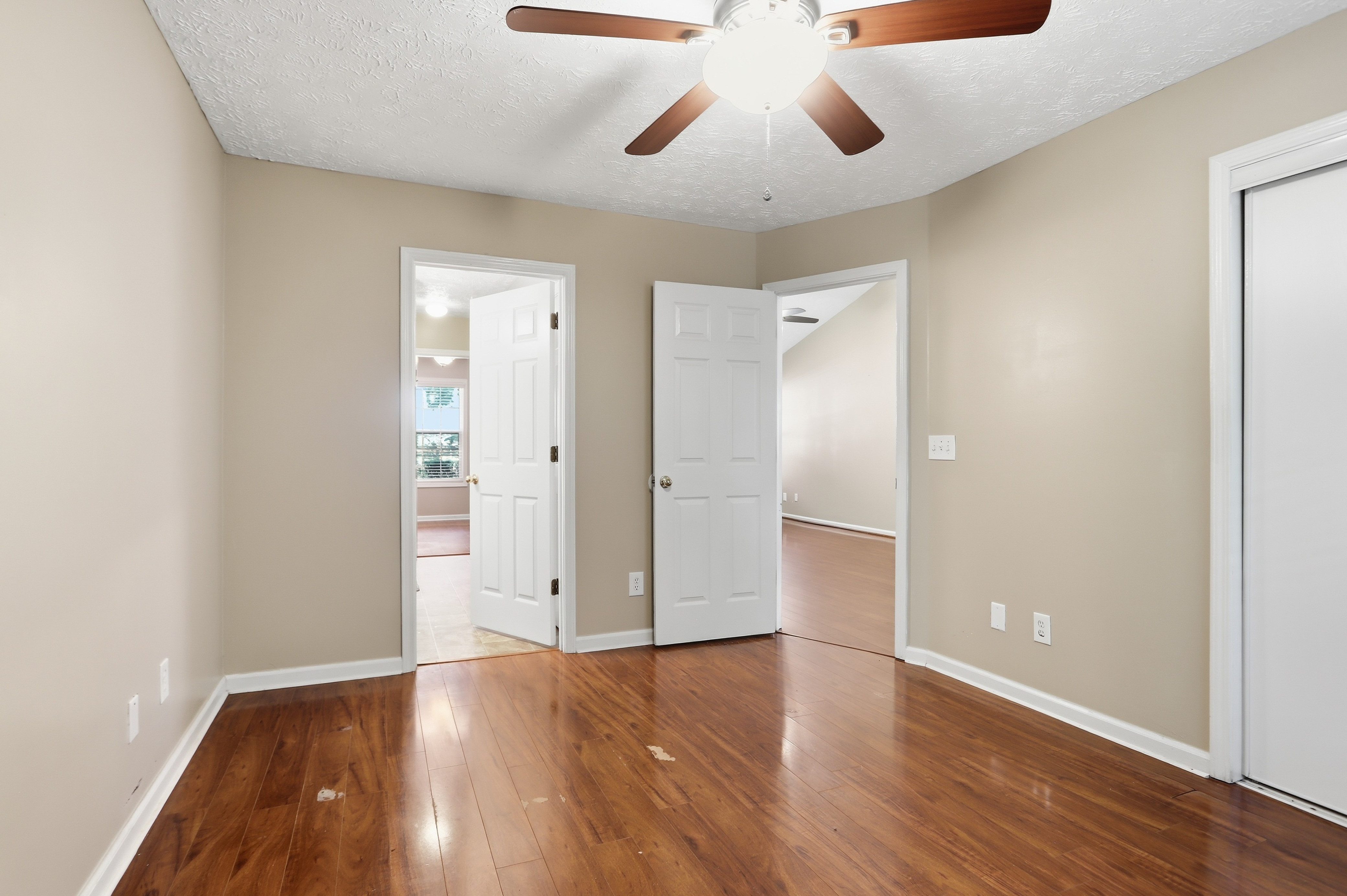 Photo 15 of 23 of 1148 Britley Park Ln, Woodstock, GA